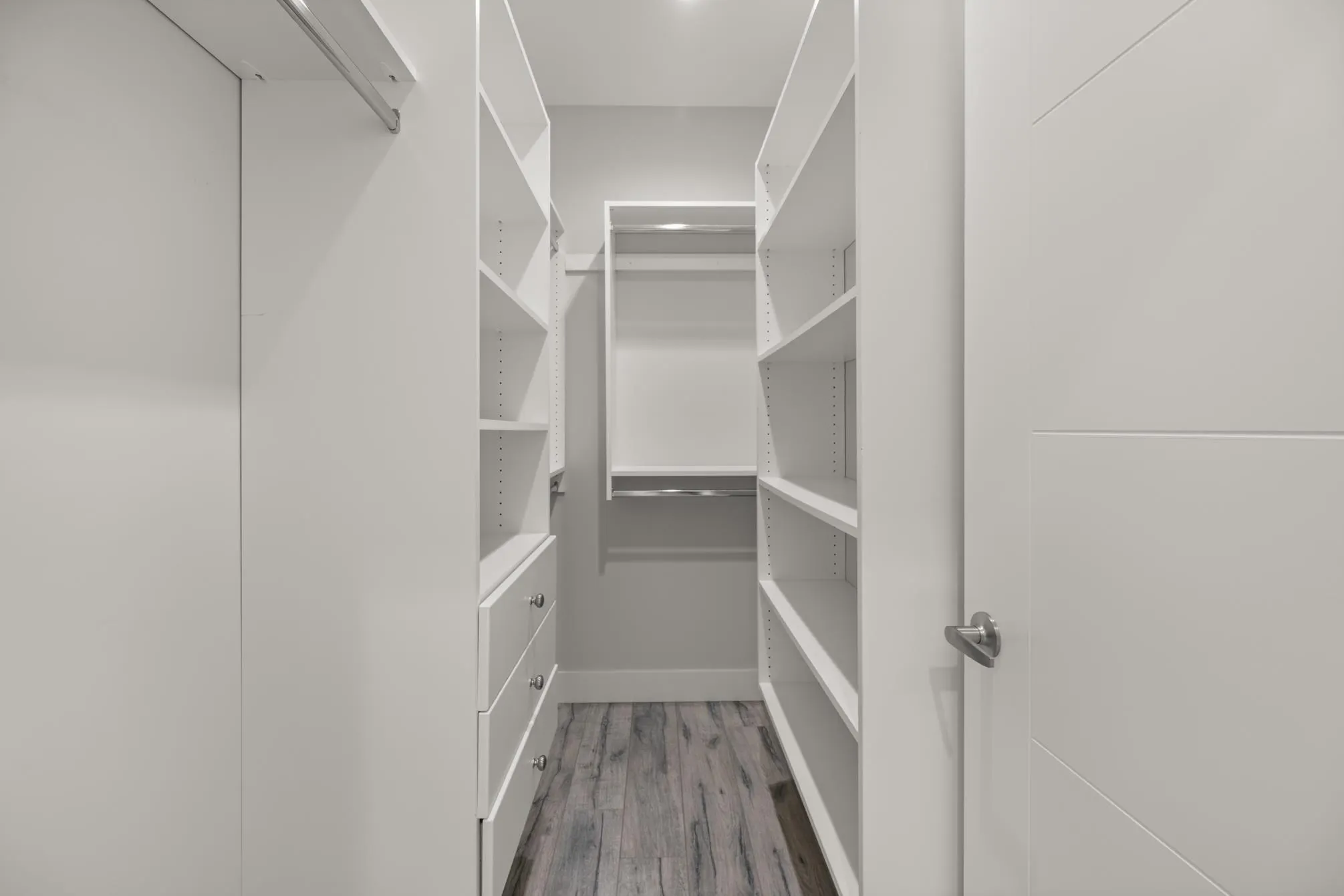 8379 Mctaggart Street