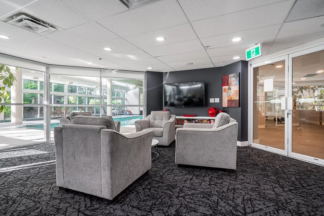 1403 3190 Gladwin Road