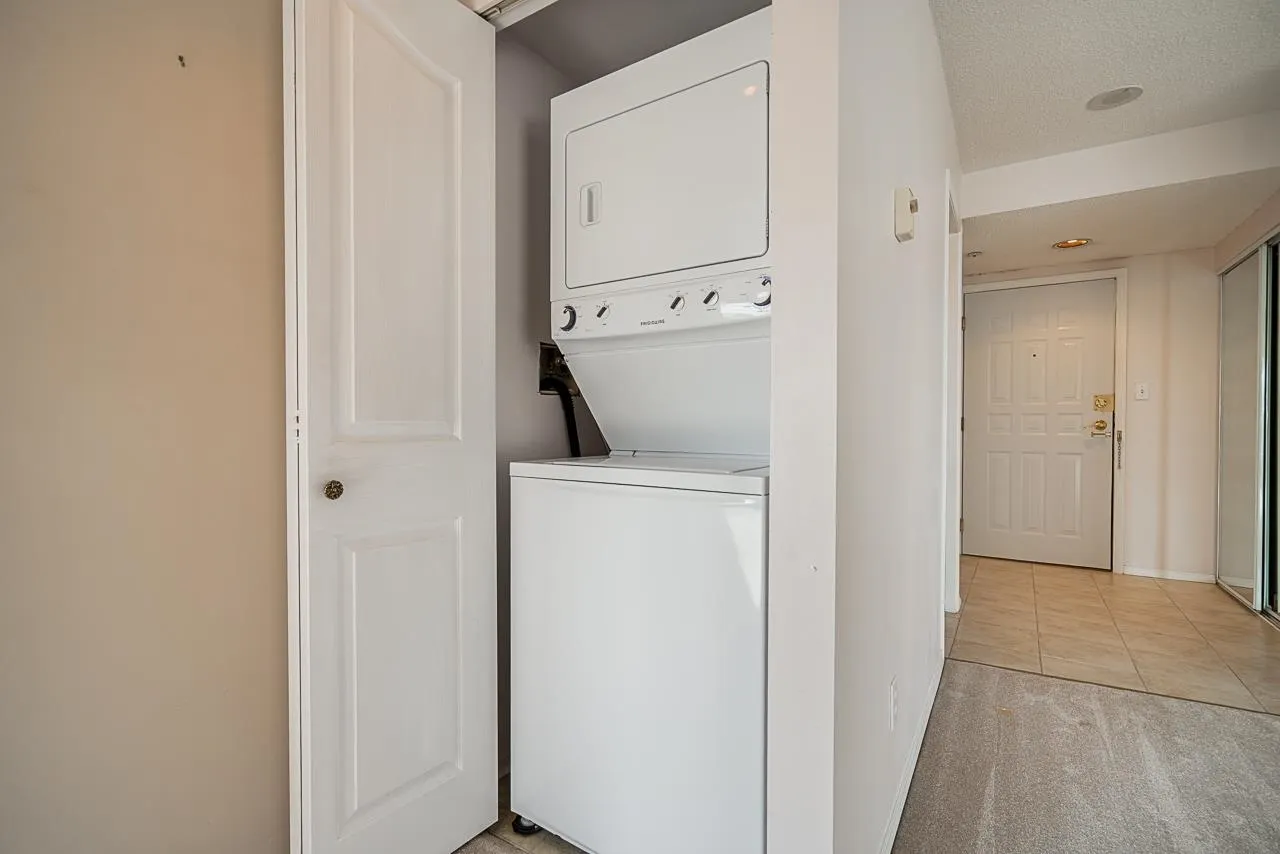 1403 3190 Gladwin Road