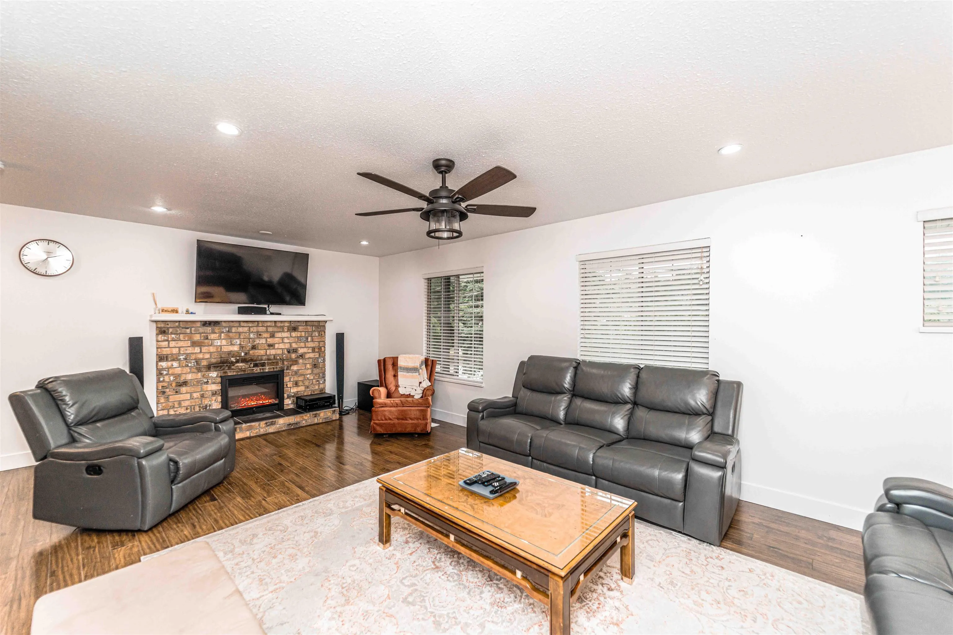 3520 Clearbrook Road