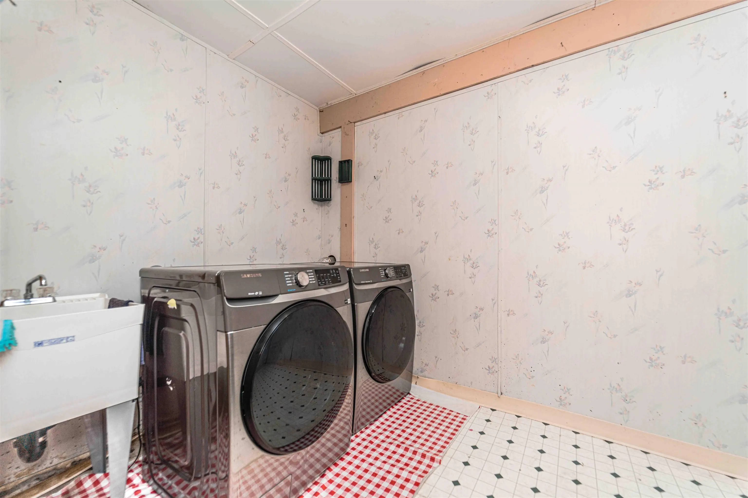 3520 Clearbrook Road