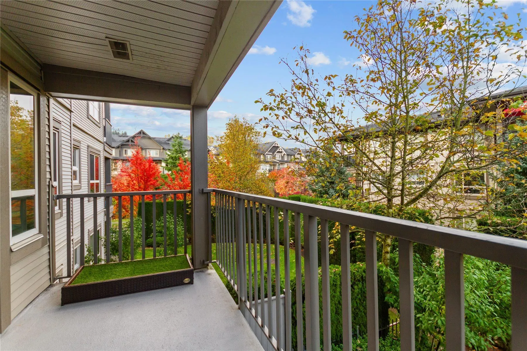 302 3132 Dayanee Springs Boulevard