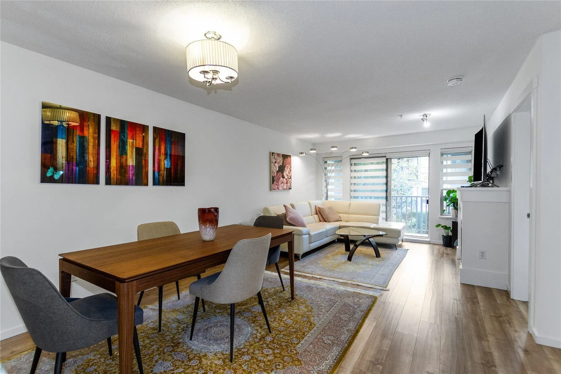 302 3132 Dayanee Springs Boulevard