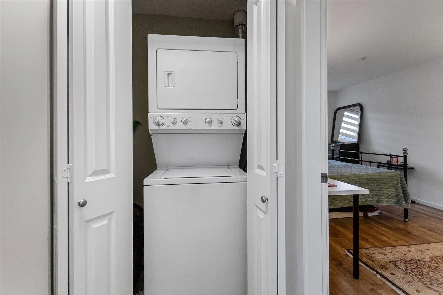 302 3132 Dayanee Springs Boulevard