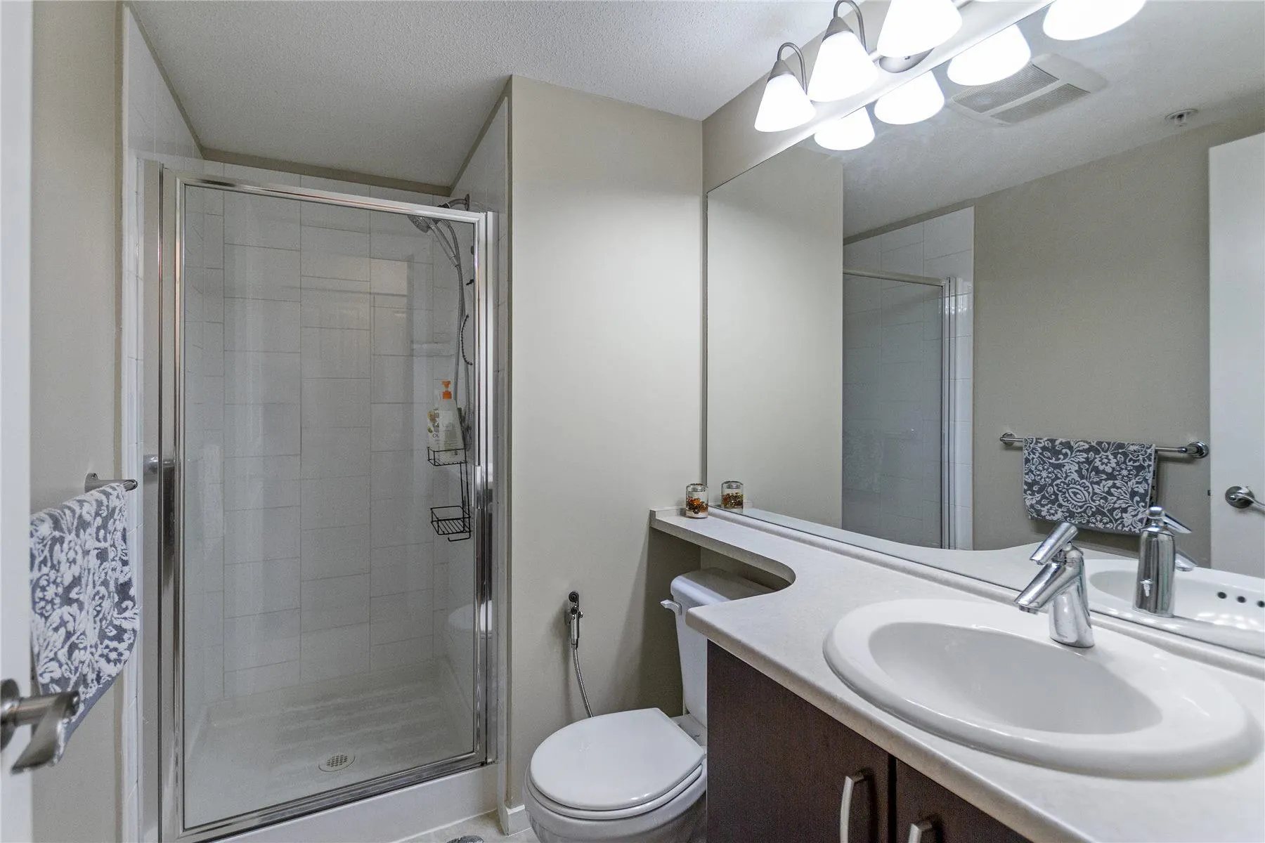 302 3132 Dayanee Springs Boulevard