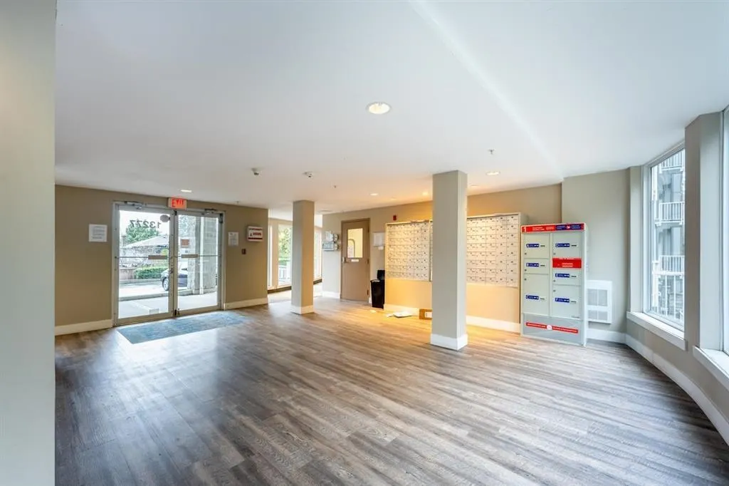 519 13277 108 Avenue