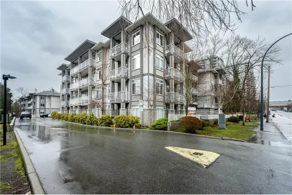 519 13277 108 Avenue