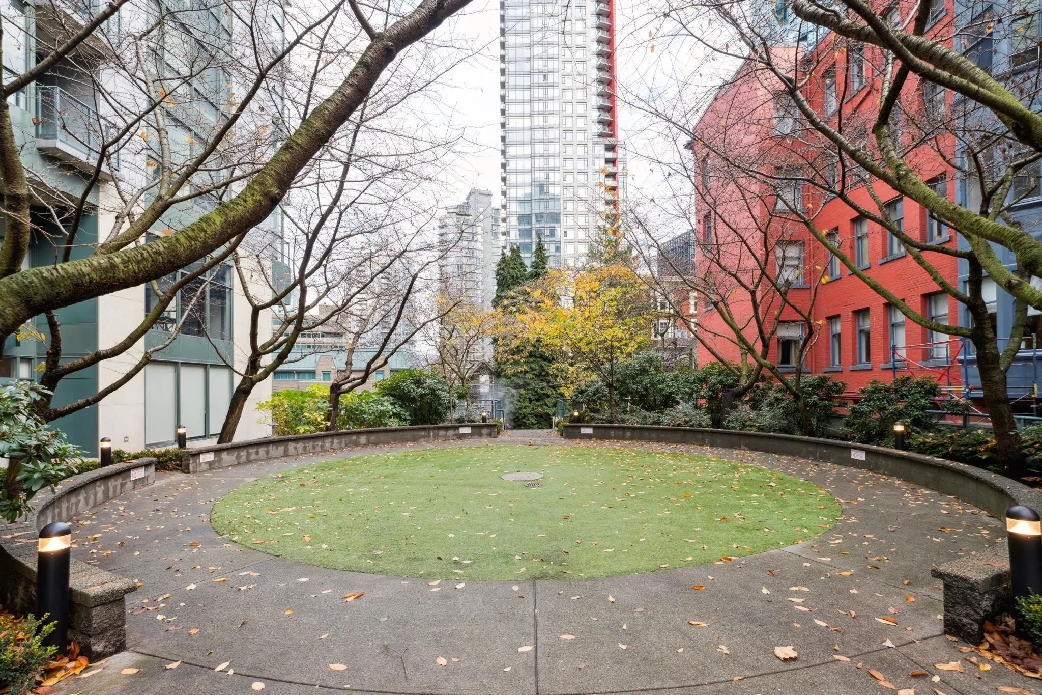 2608 1239 W Georgia Street