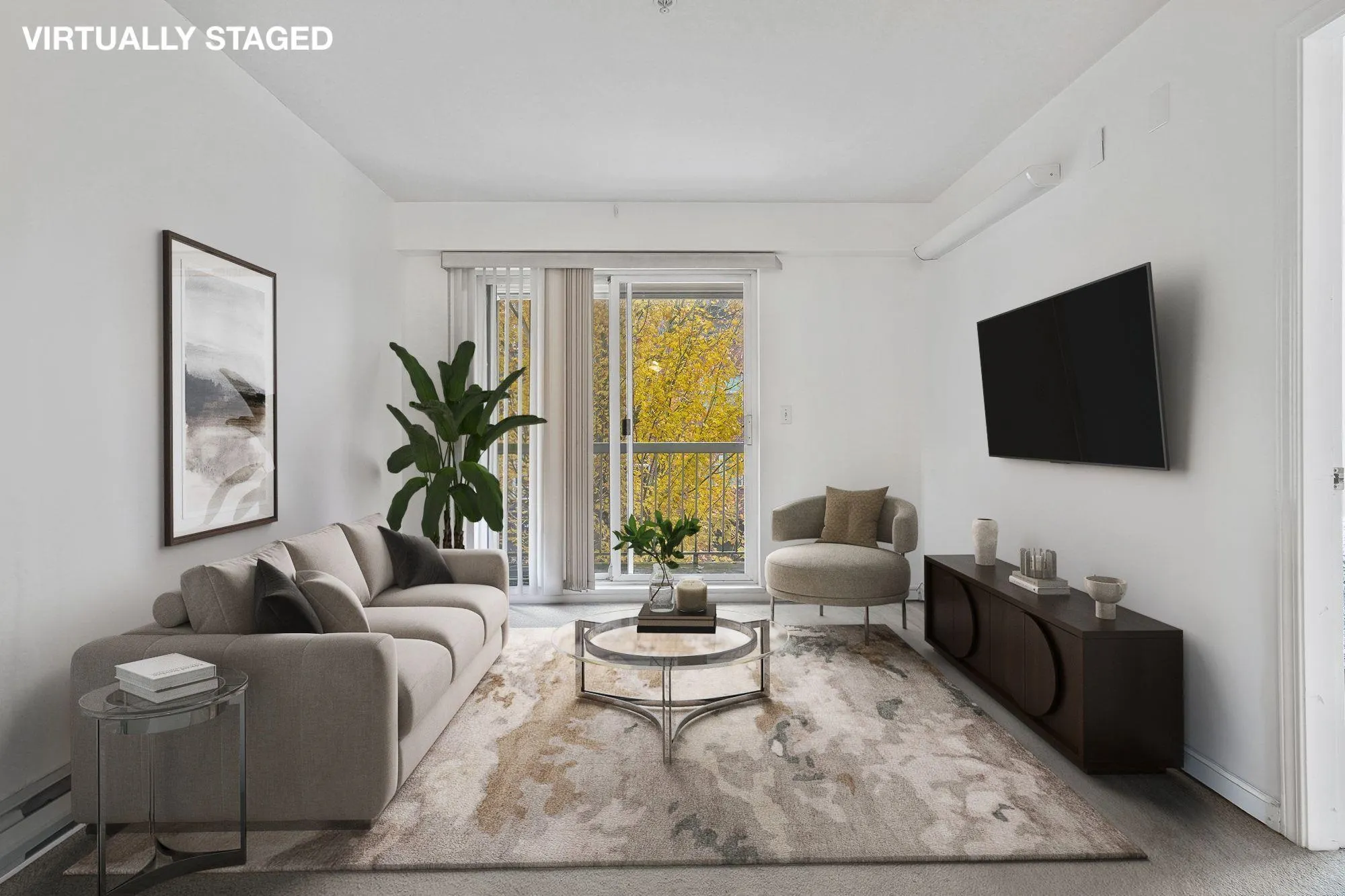 211 3624 Fraser Street