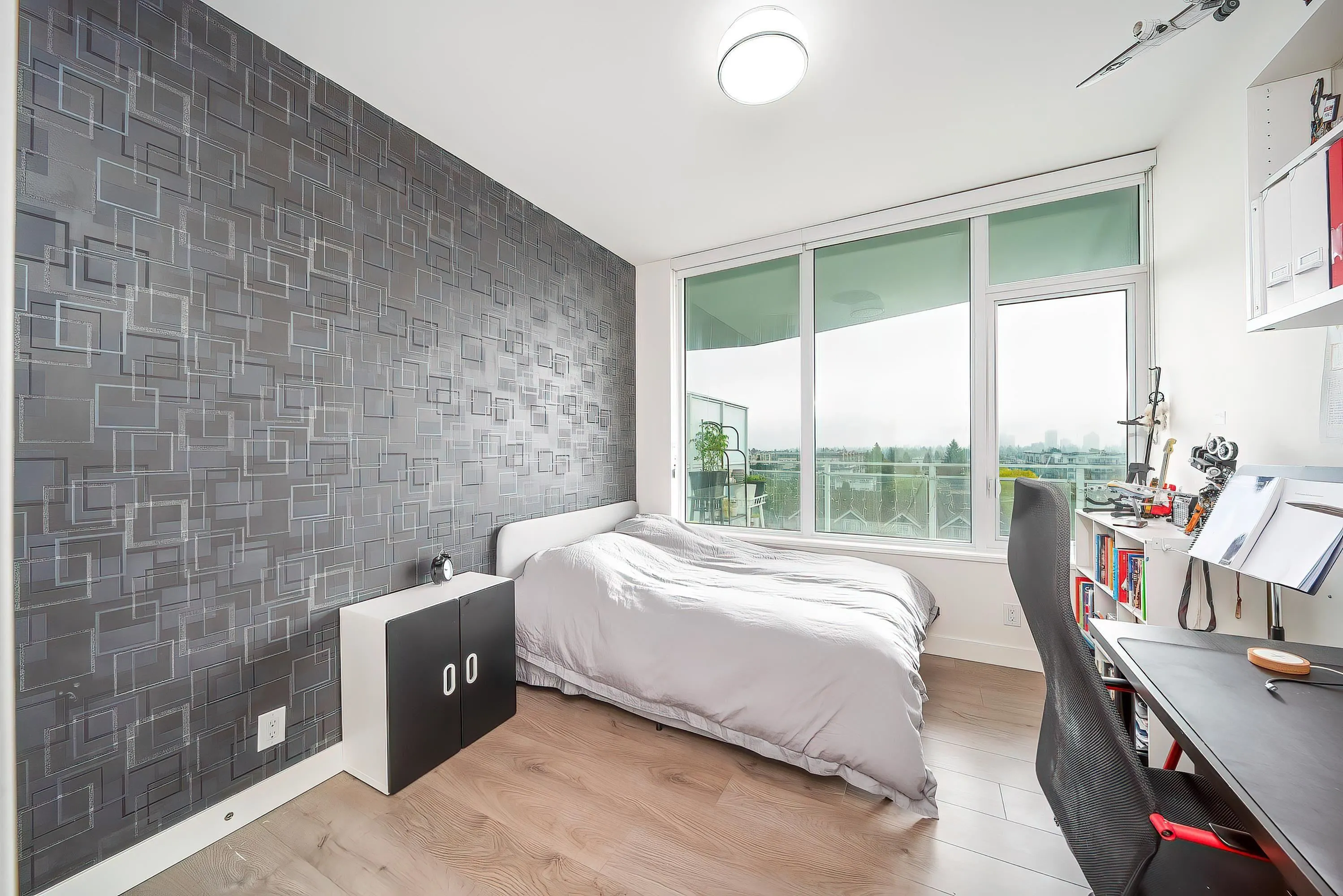 704 5051 Imperial Street