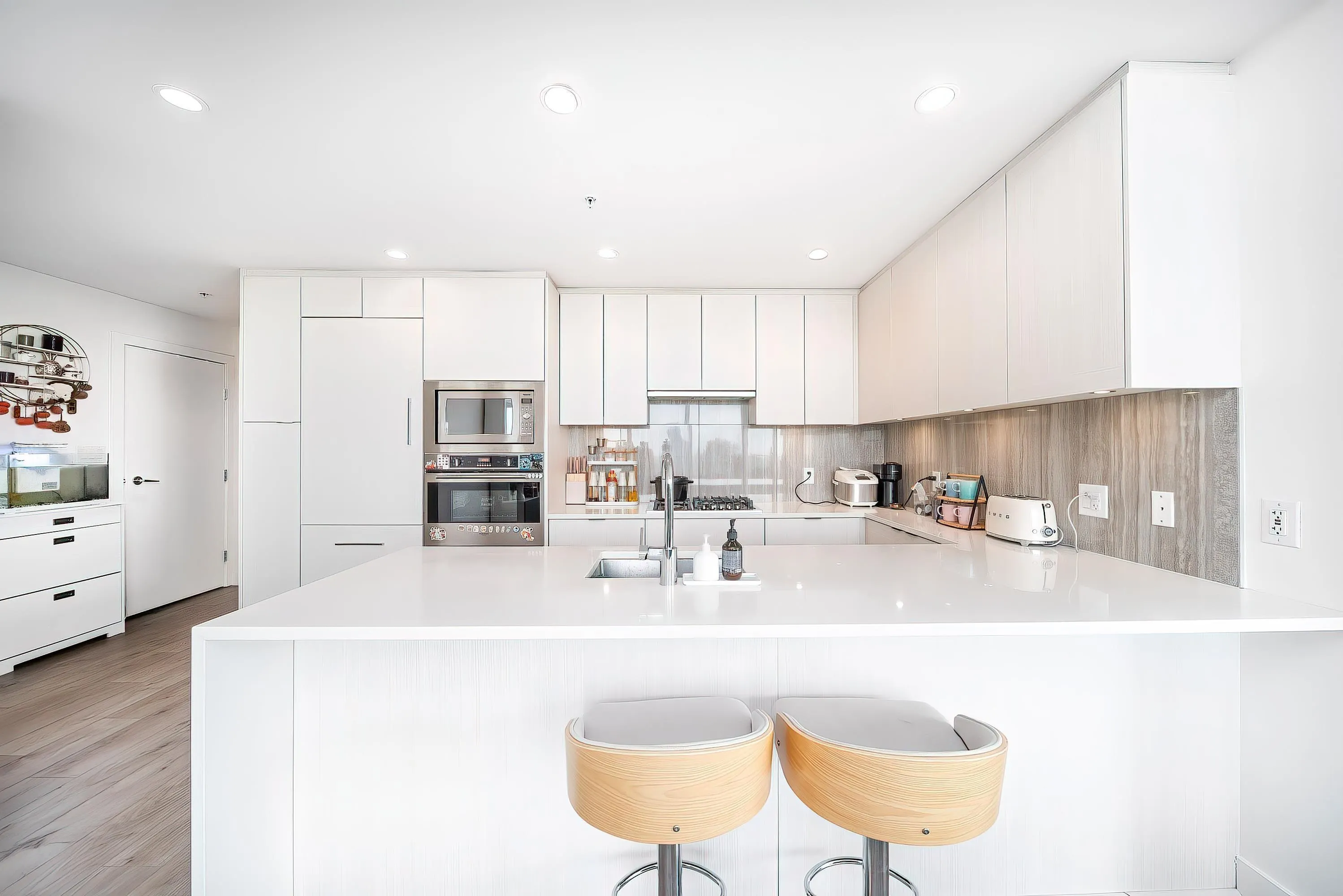 704 5051 Imperial Street