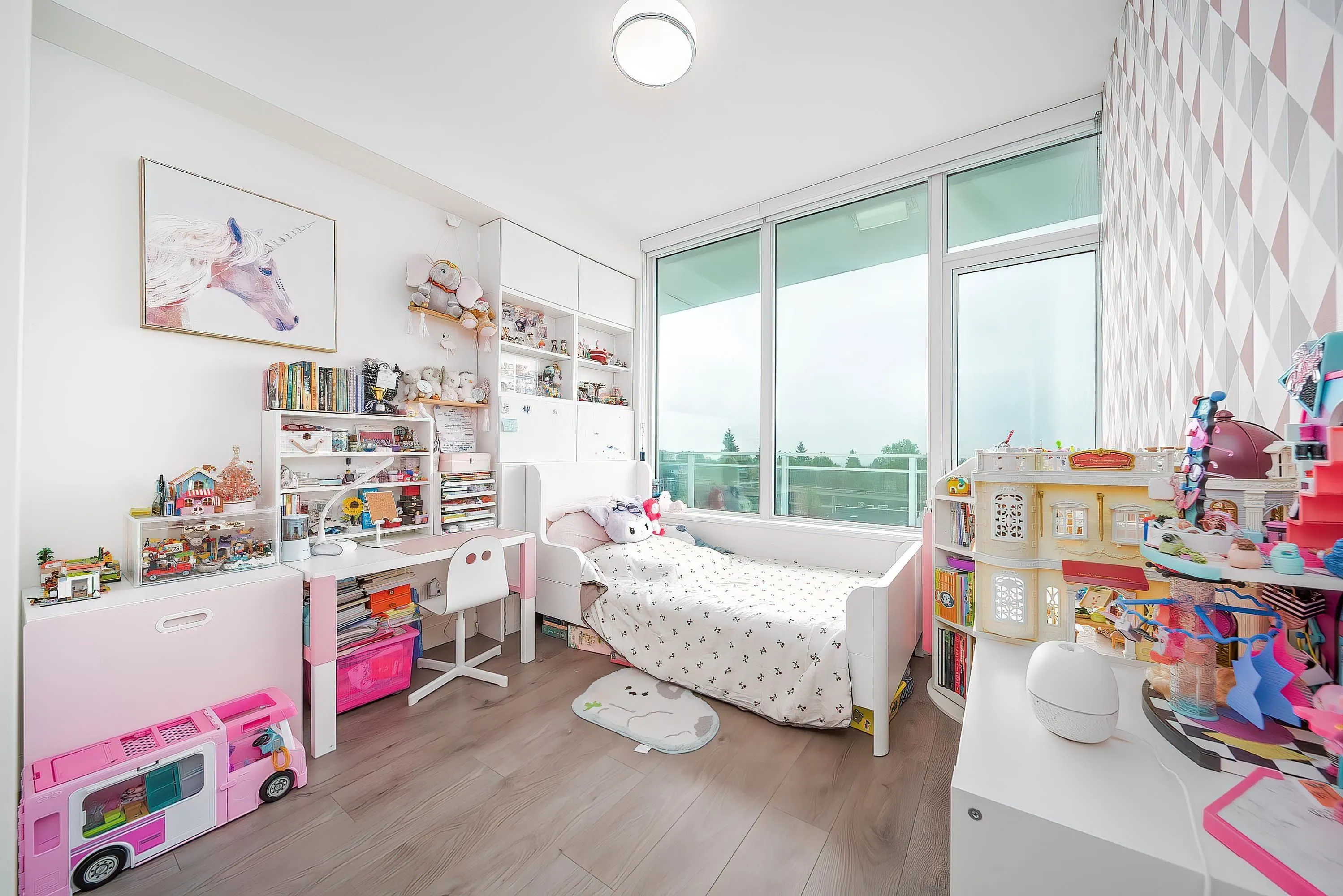 704 5051 Imperial Street