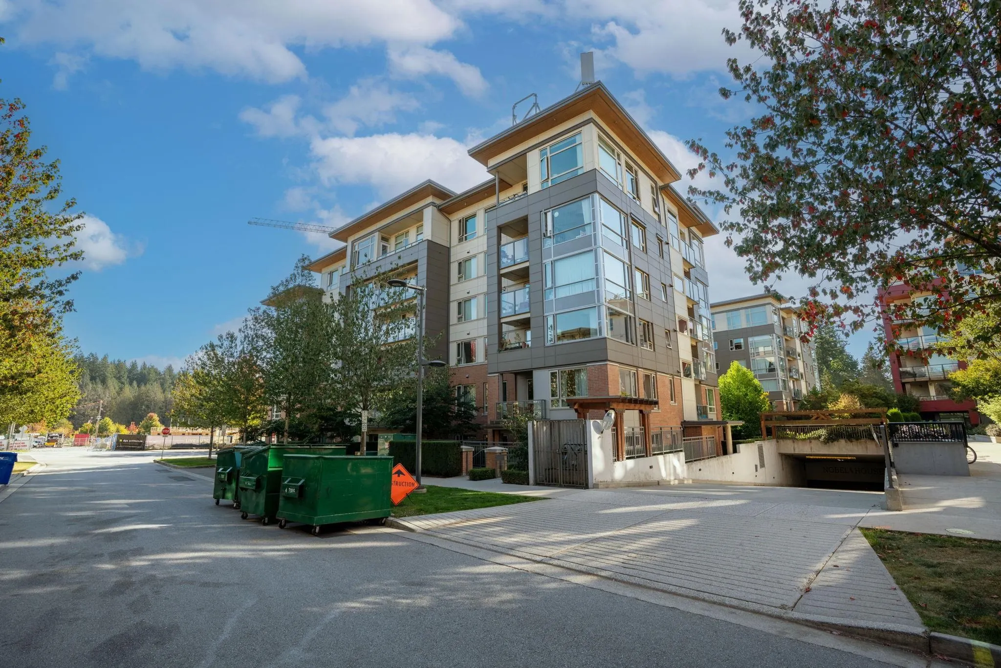 #410 3581 Ross Drive