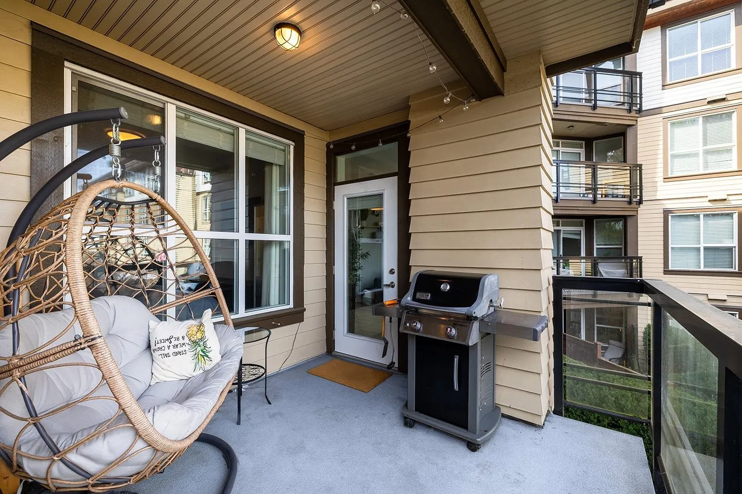 207 3205 Mountain Highway