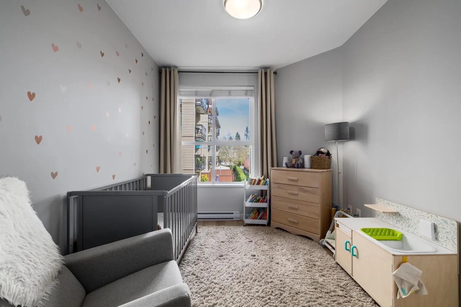 207 3205 Mountain Highway