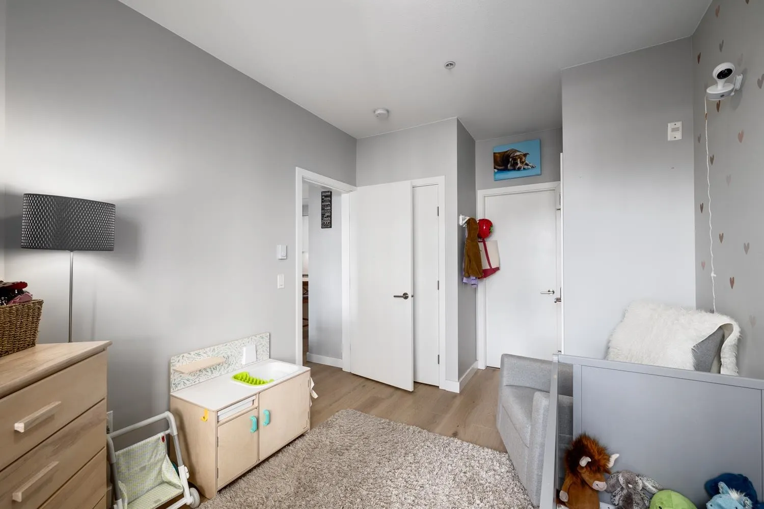 207 3205 Mountain Highway