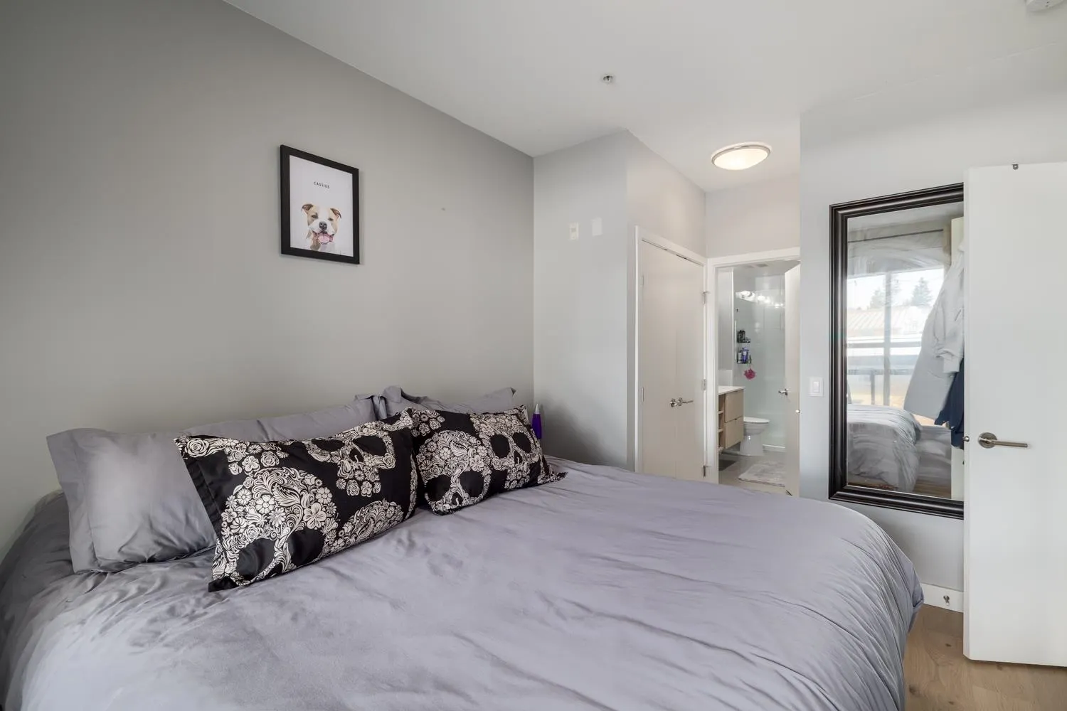 207 3205 Mountain Highway