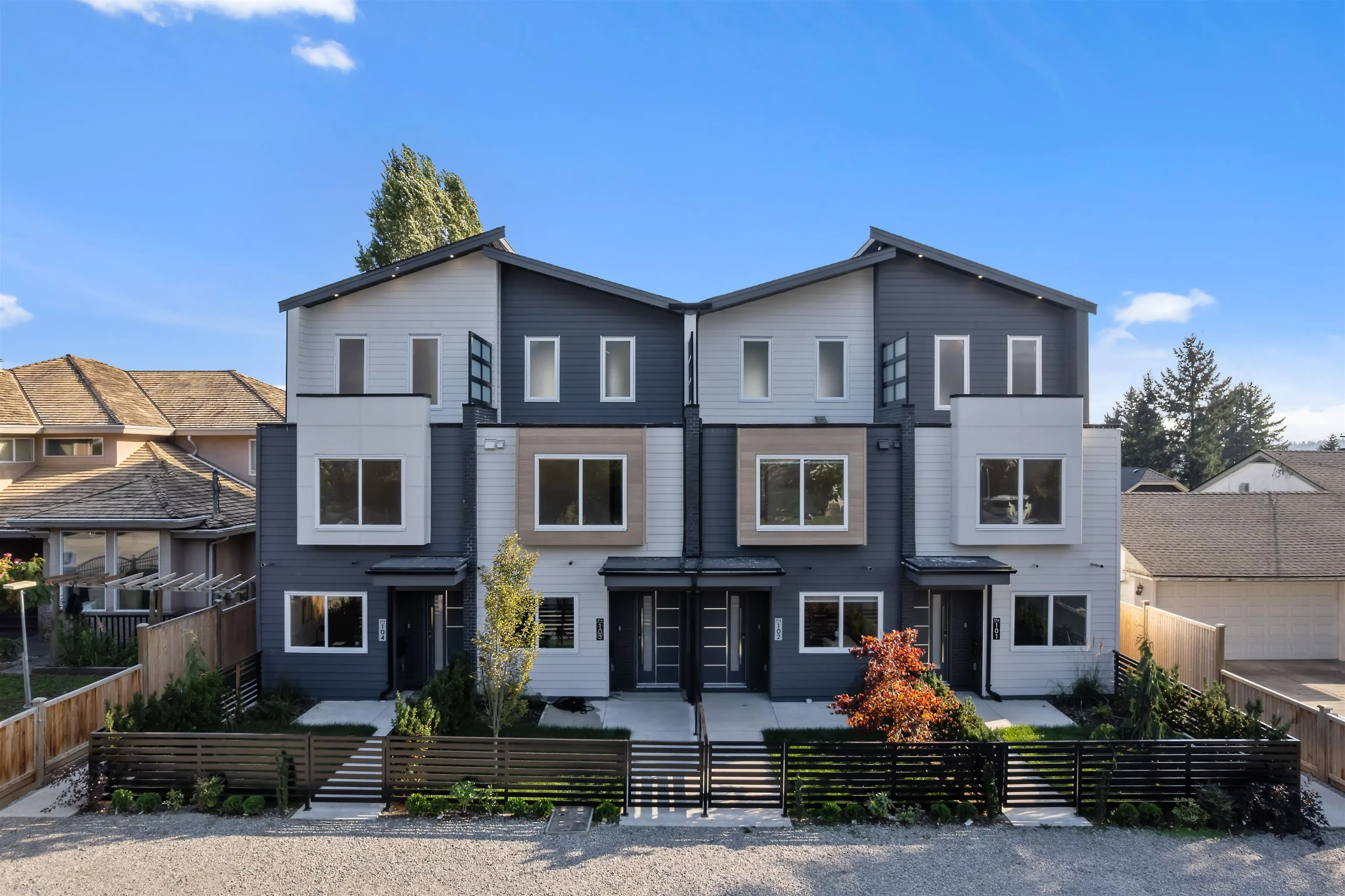 104 914 Rochester Avenue