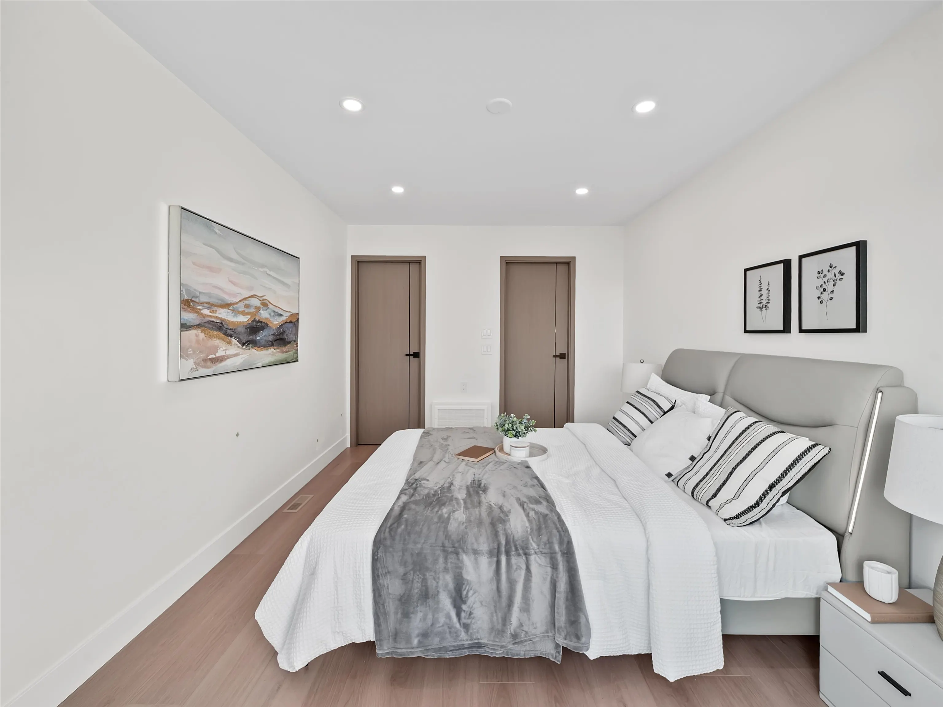 104 914 Rochester Avenue