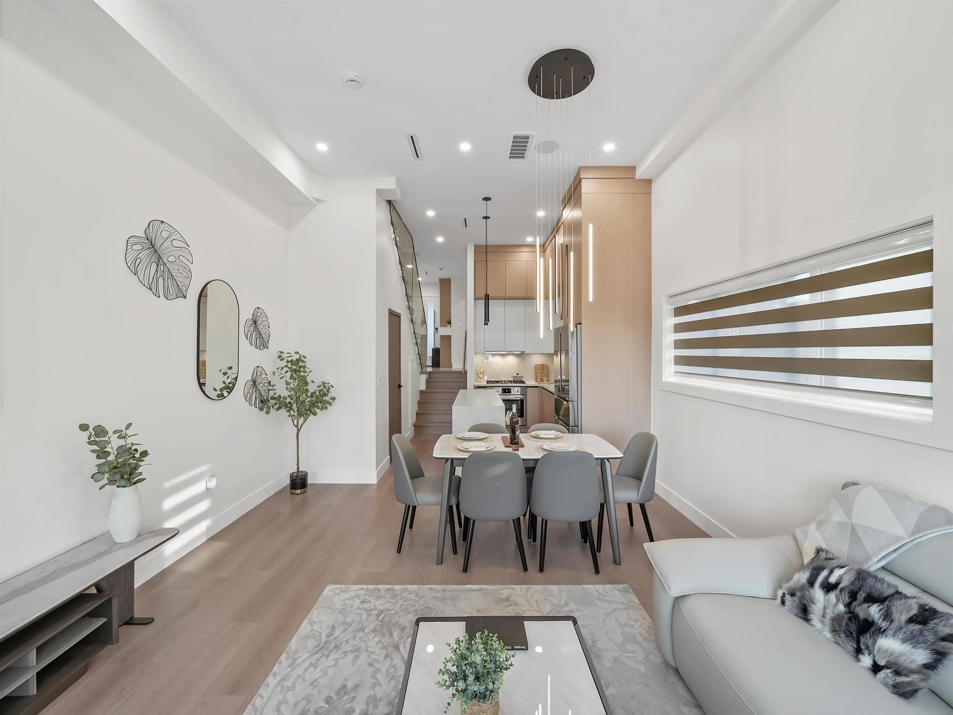 104 914 Rochester Avenue