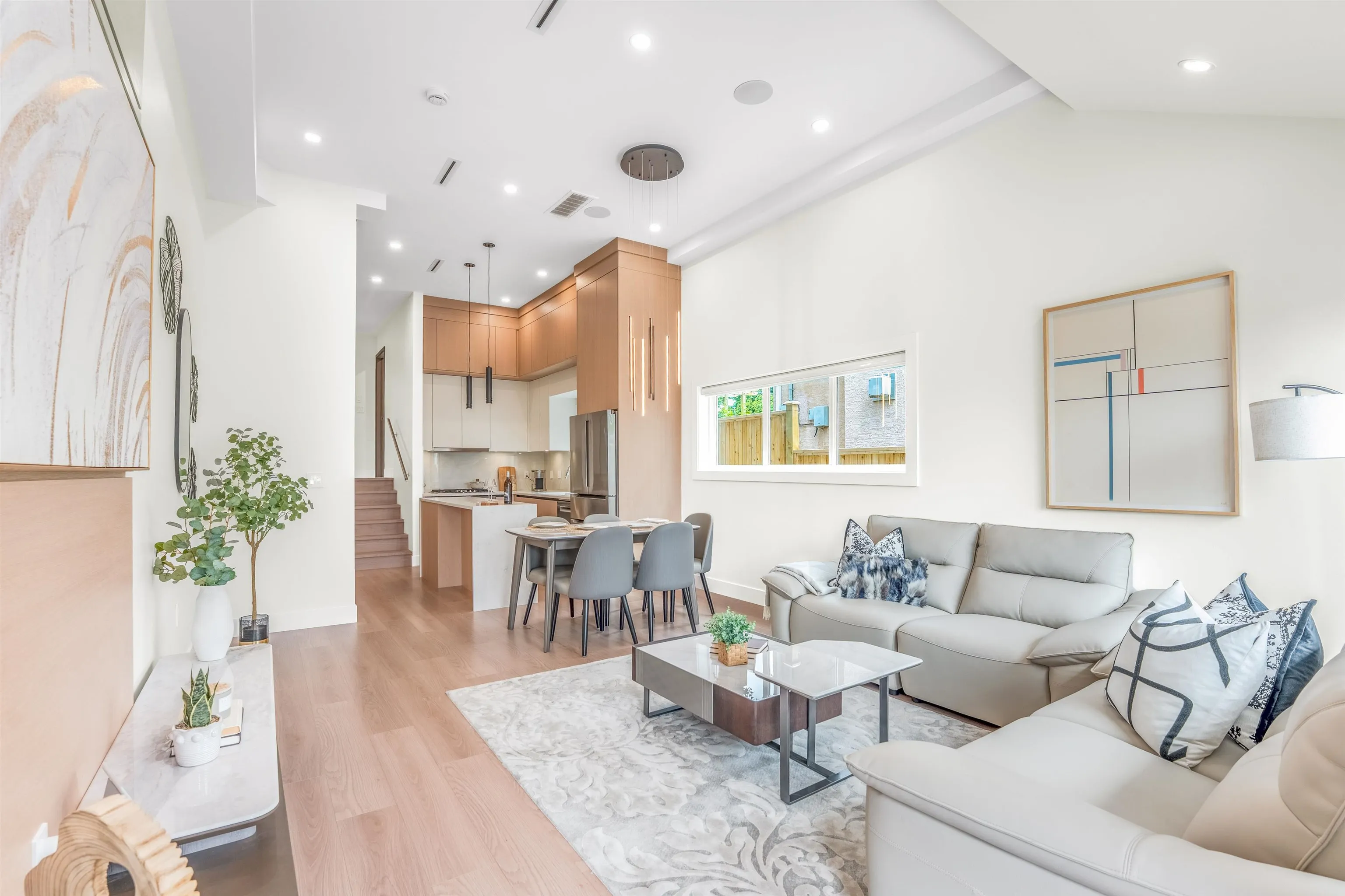 104 914 Rochester Avenue