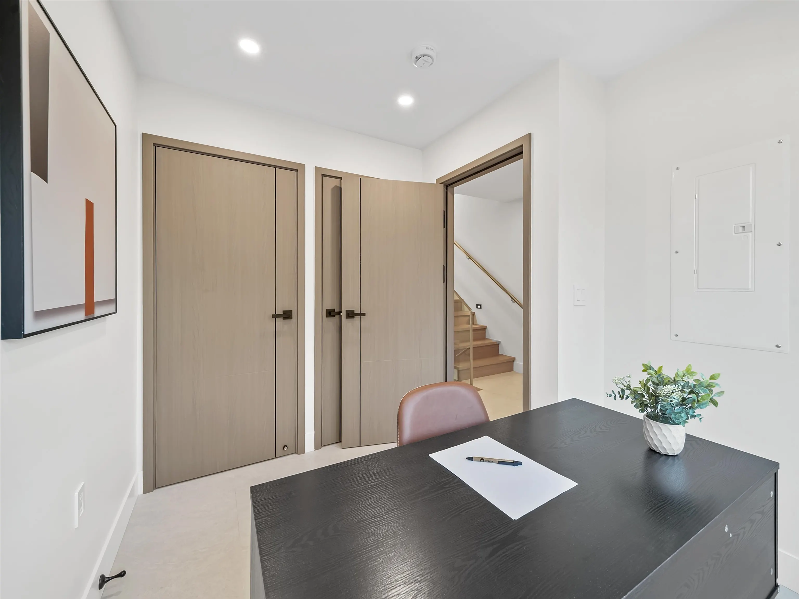 104 914 Rochester Avenue