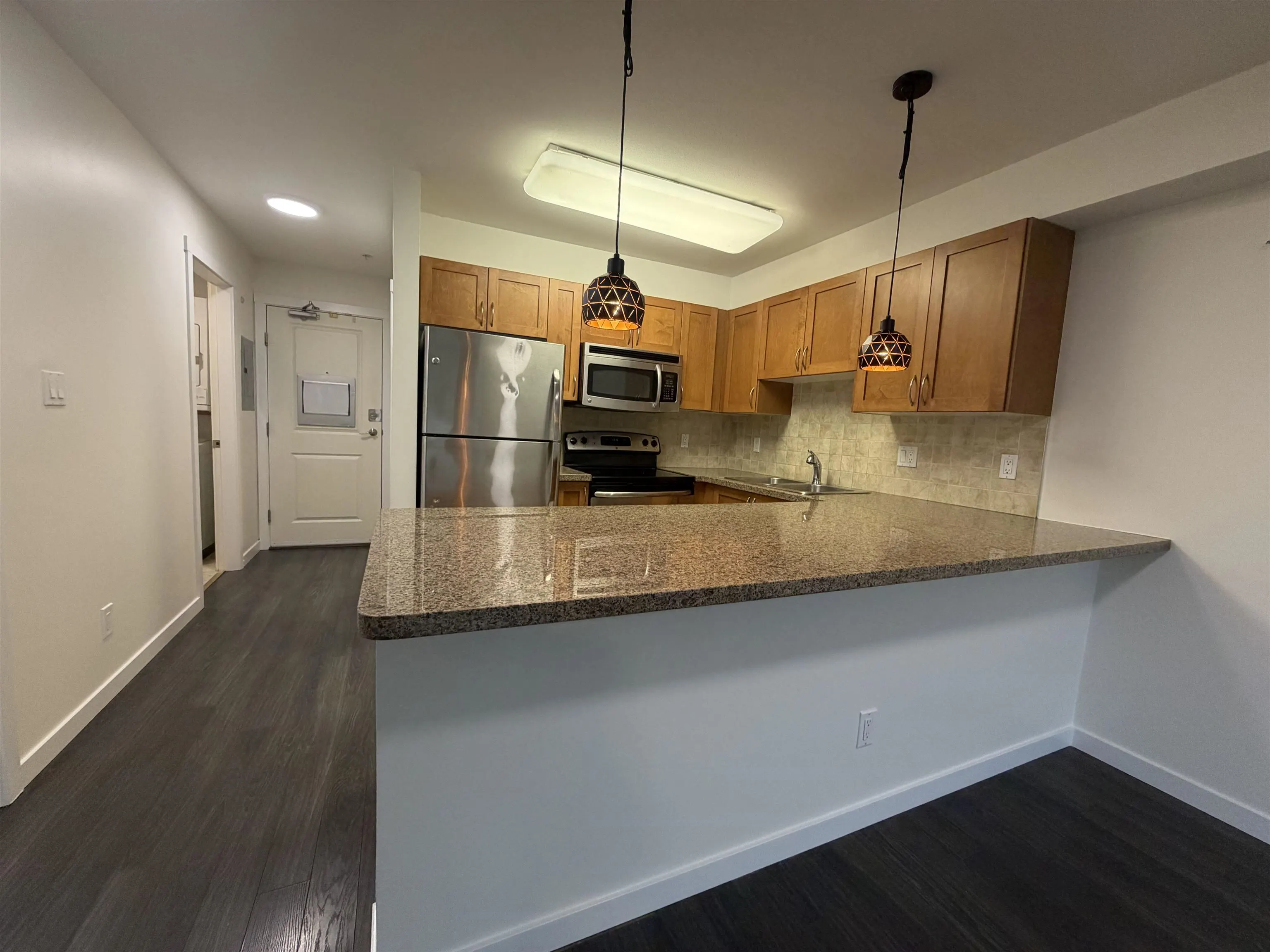 30X 2373 Atkins Avenue