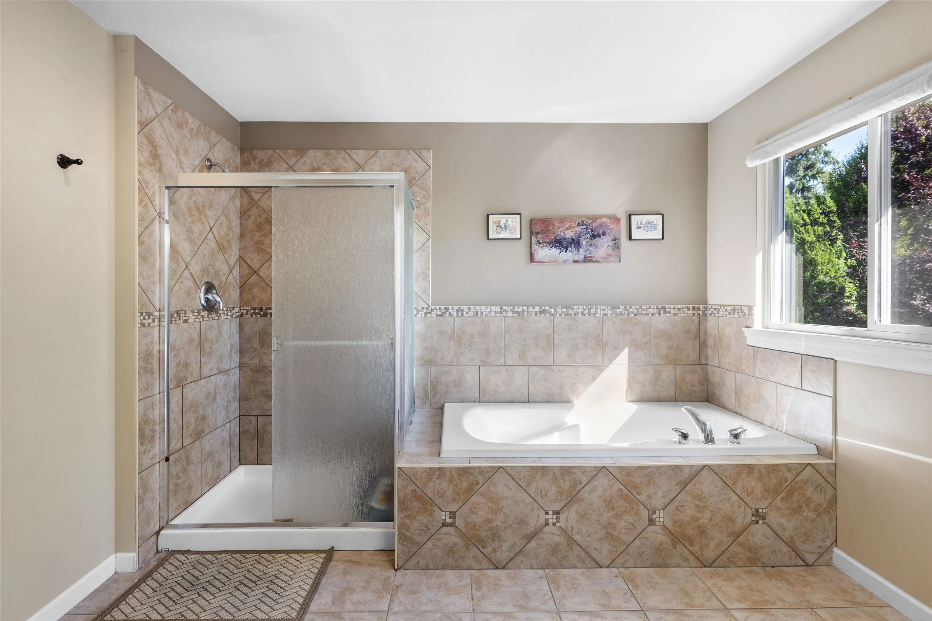 11279 Creekside Street