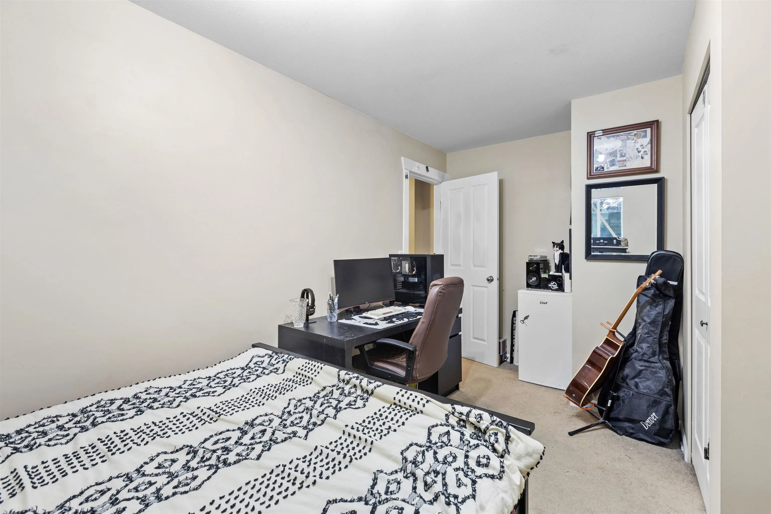 11279 Creekside Street