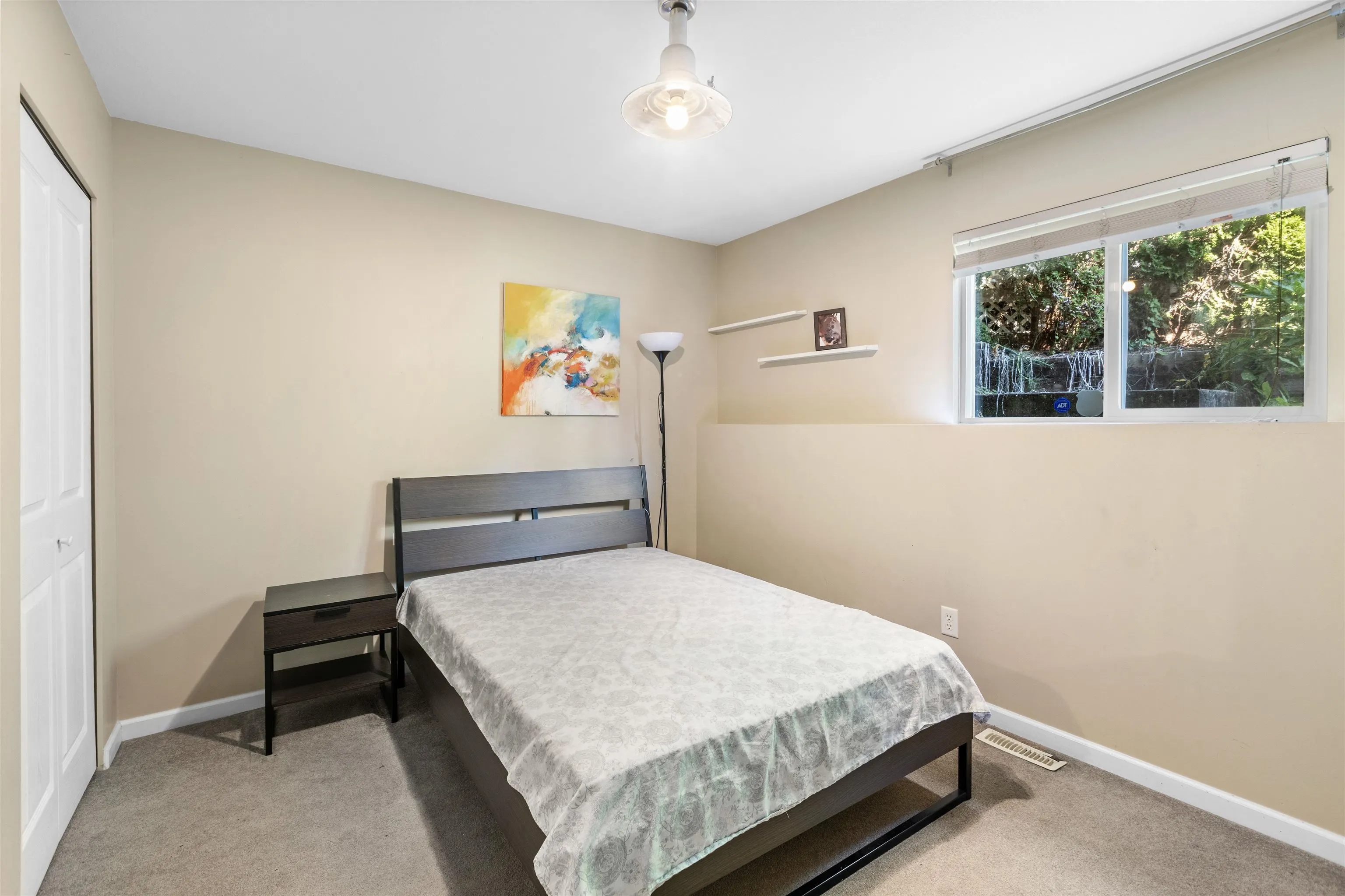 11279 Creekside Street