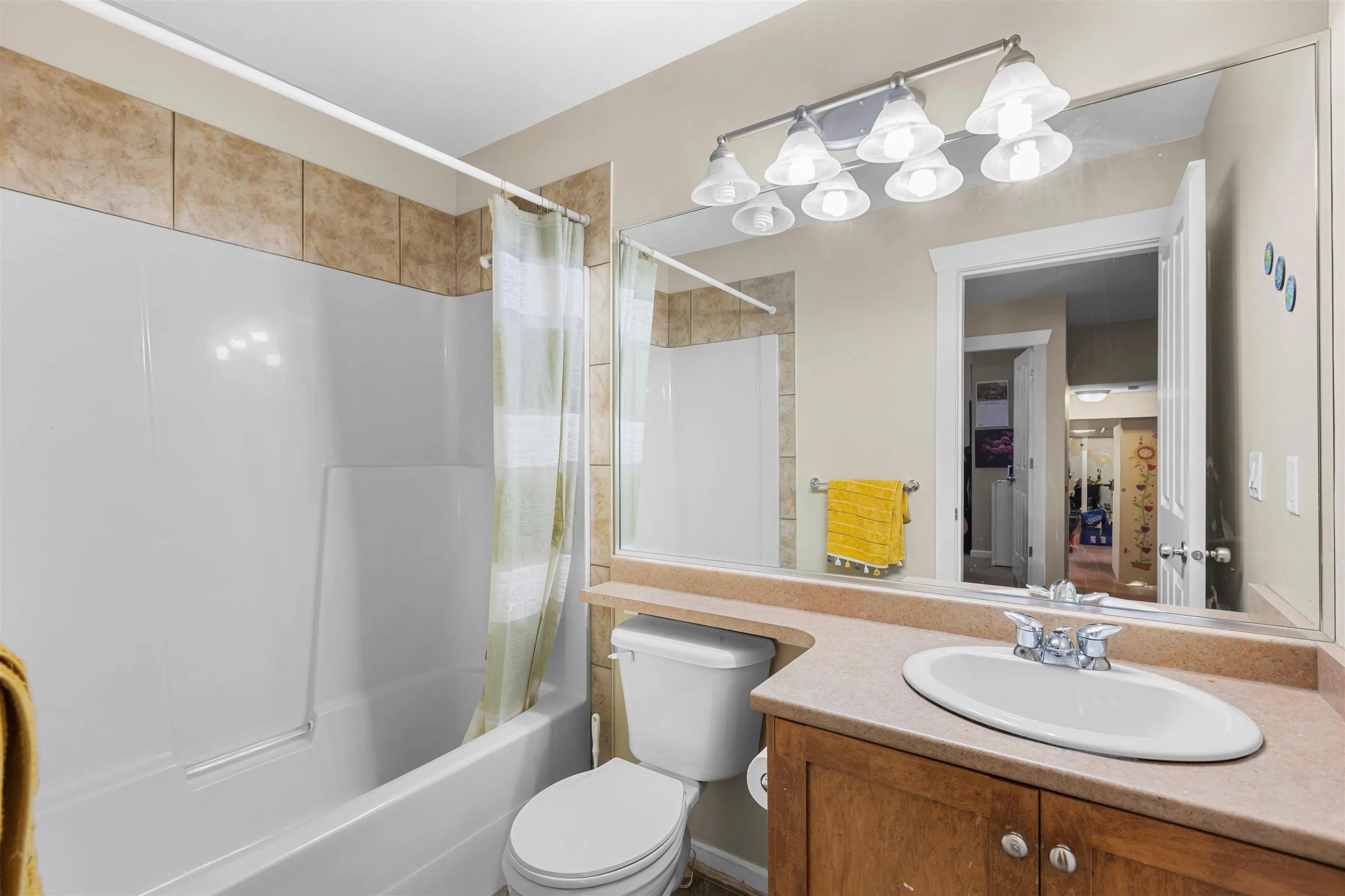 11279 Creekside Street