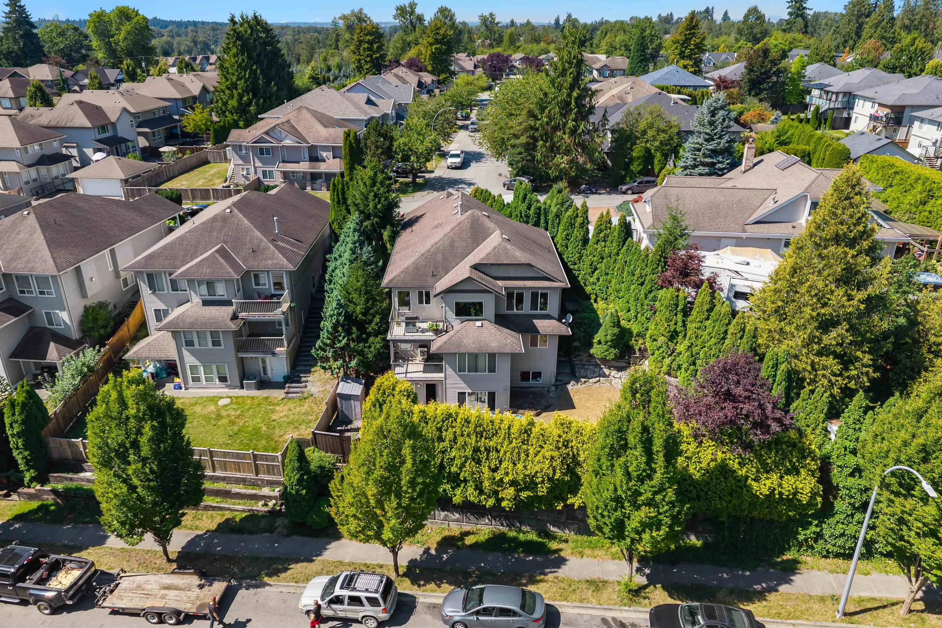 11279 Creekside Street