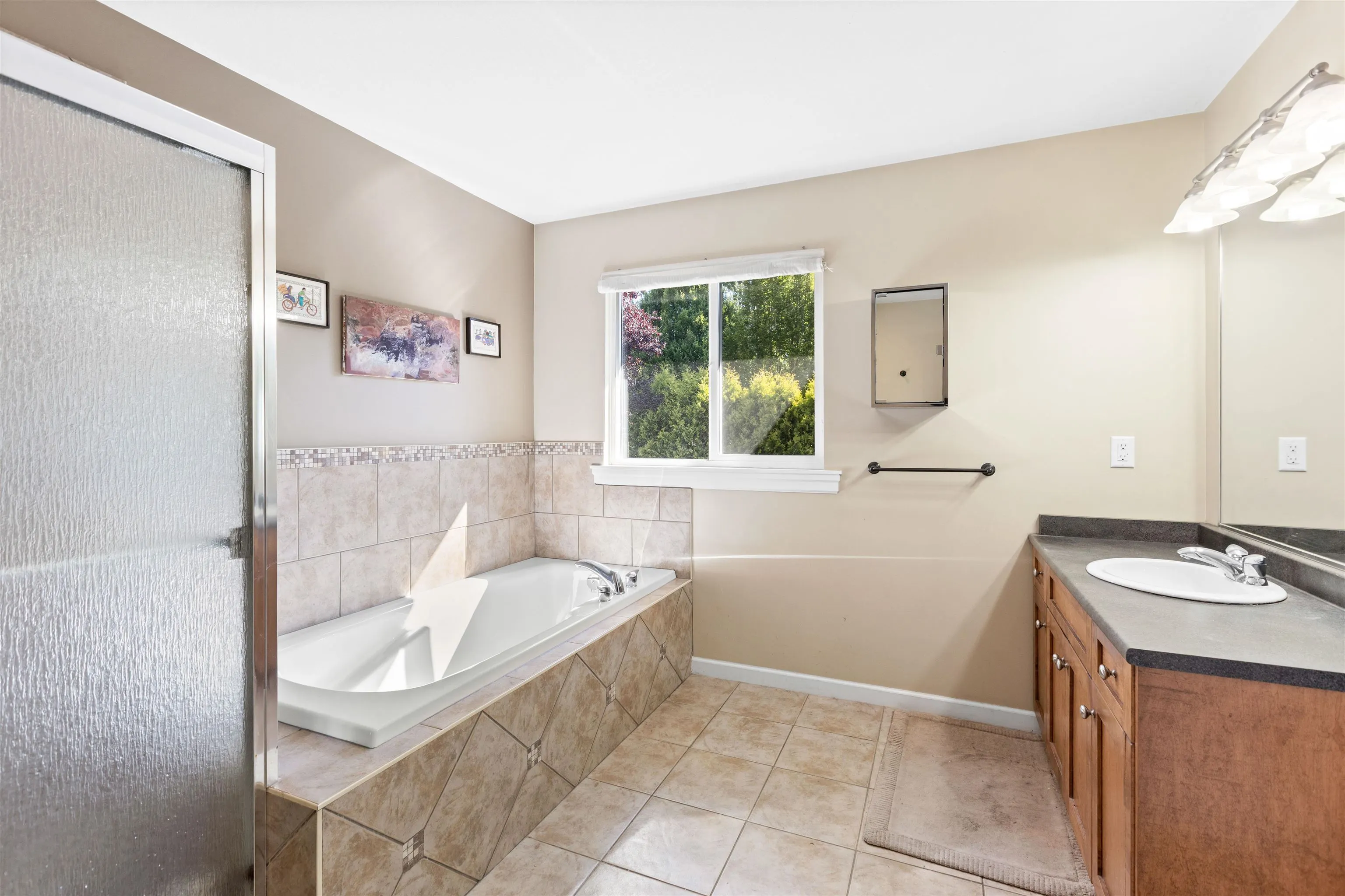 11279 Creekside Street