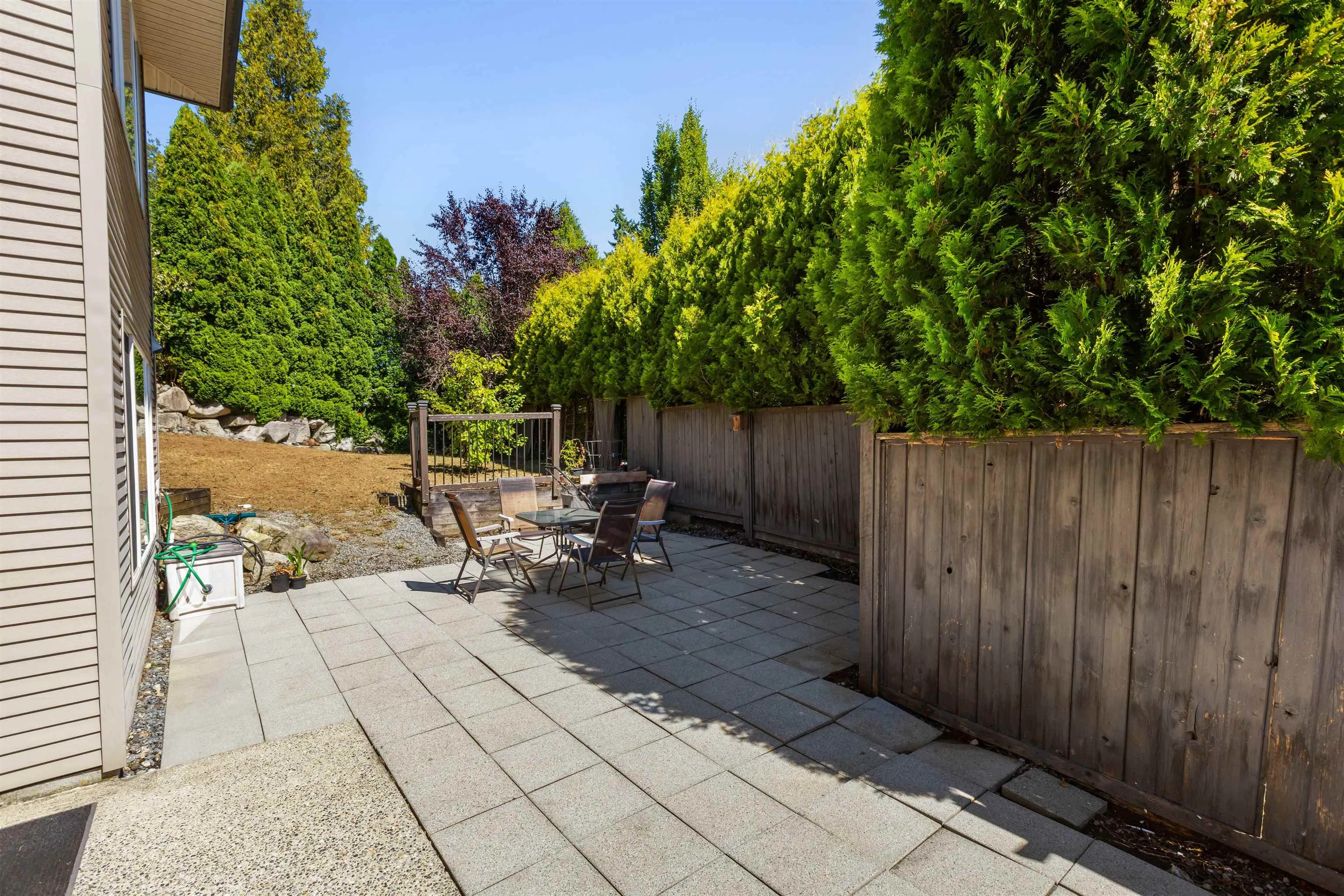 11279 Creekside Street