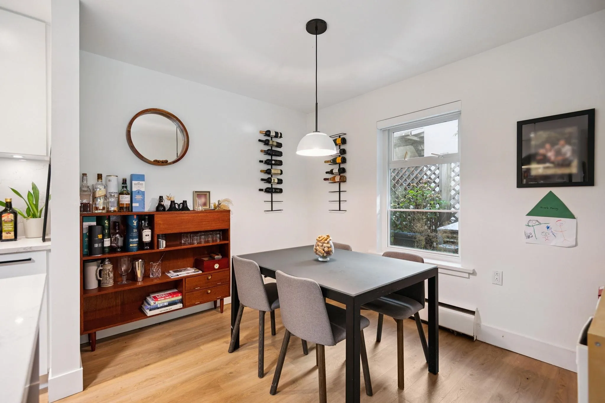 101 1696 W 10th Avenue