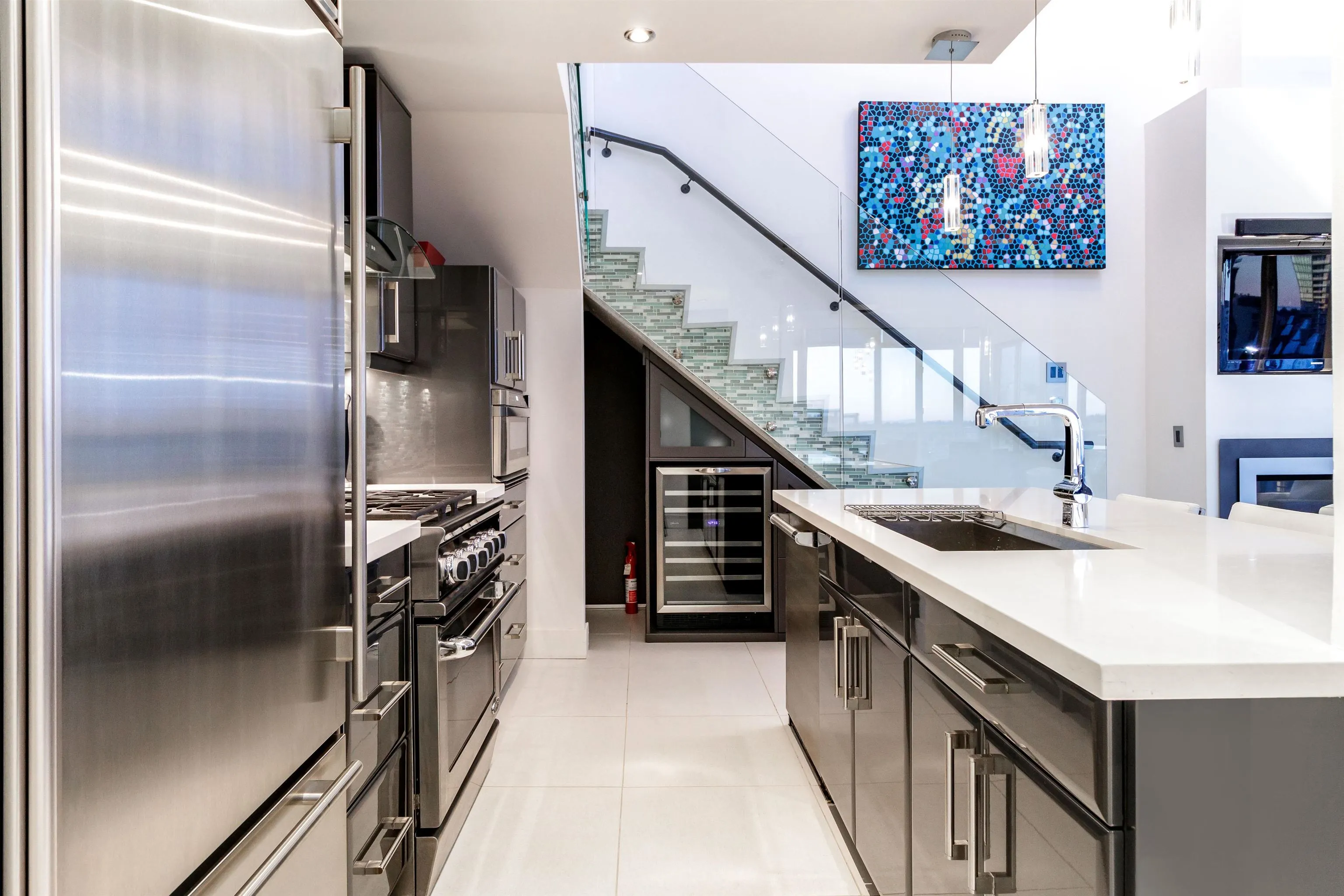 2801 1188 Howe Street