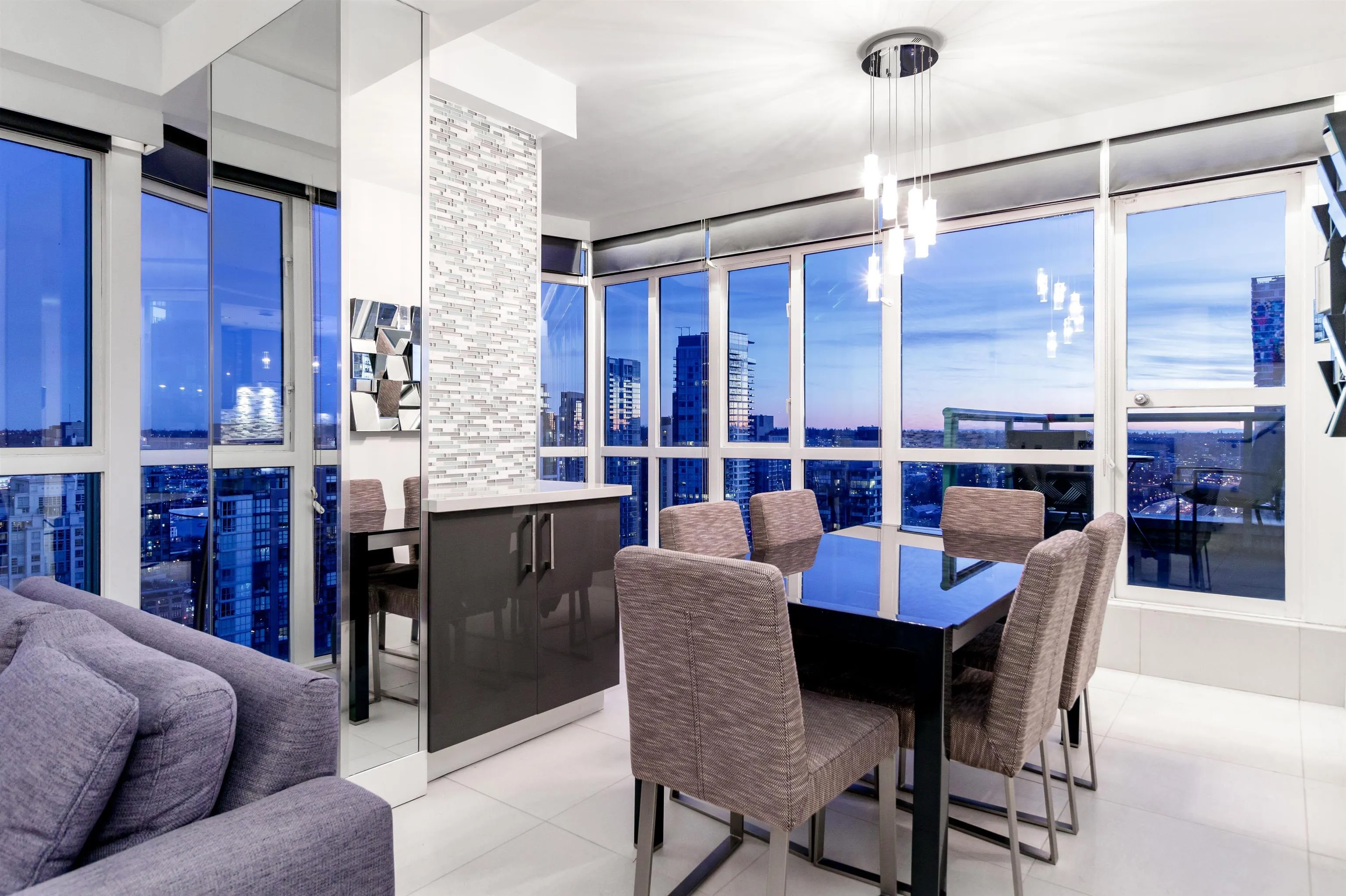 2801 1188 Howe Street