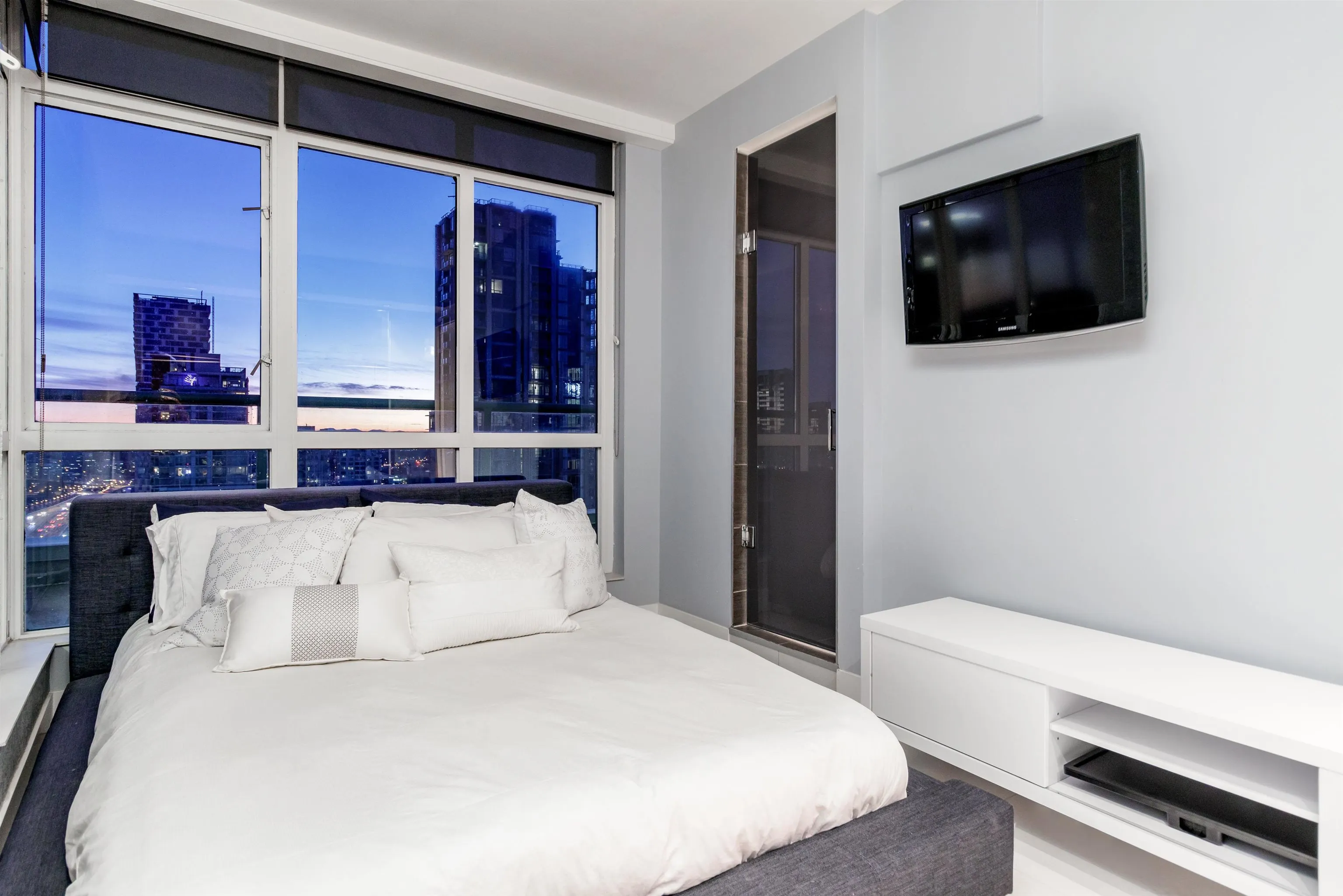 2801 1188 Howe Street