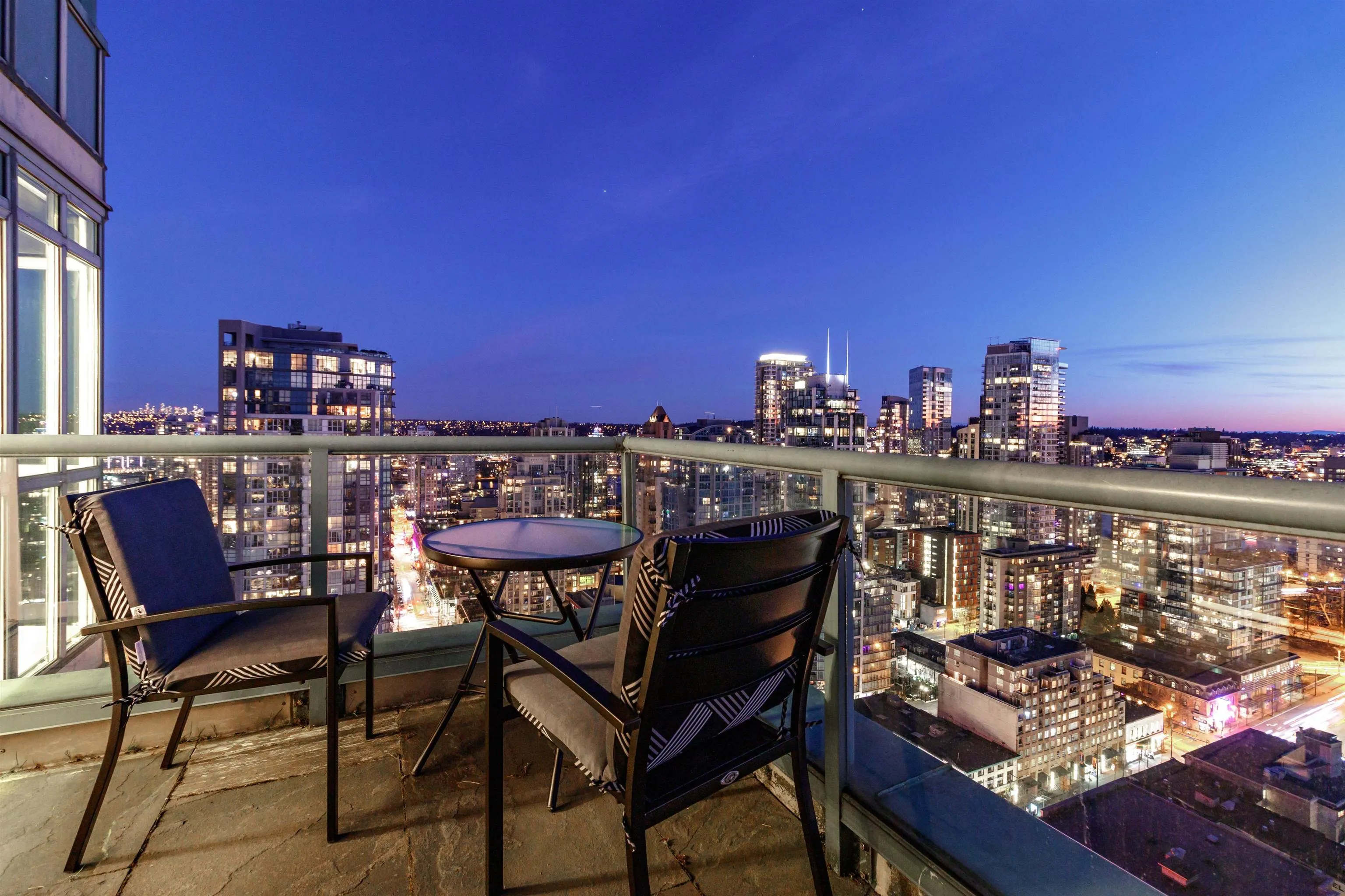 2801 1188 Howe Street