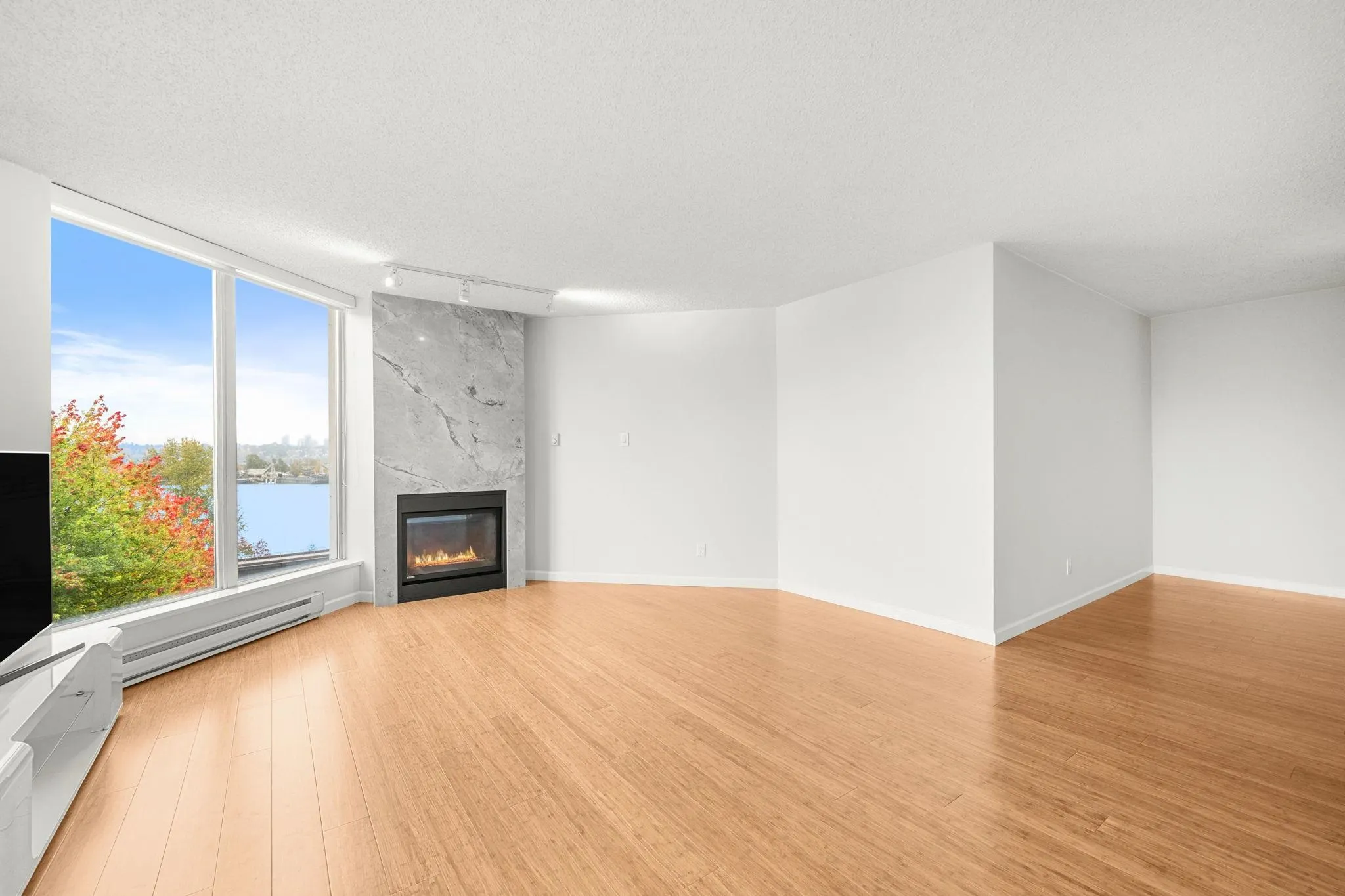 503 69 Jamieson Court