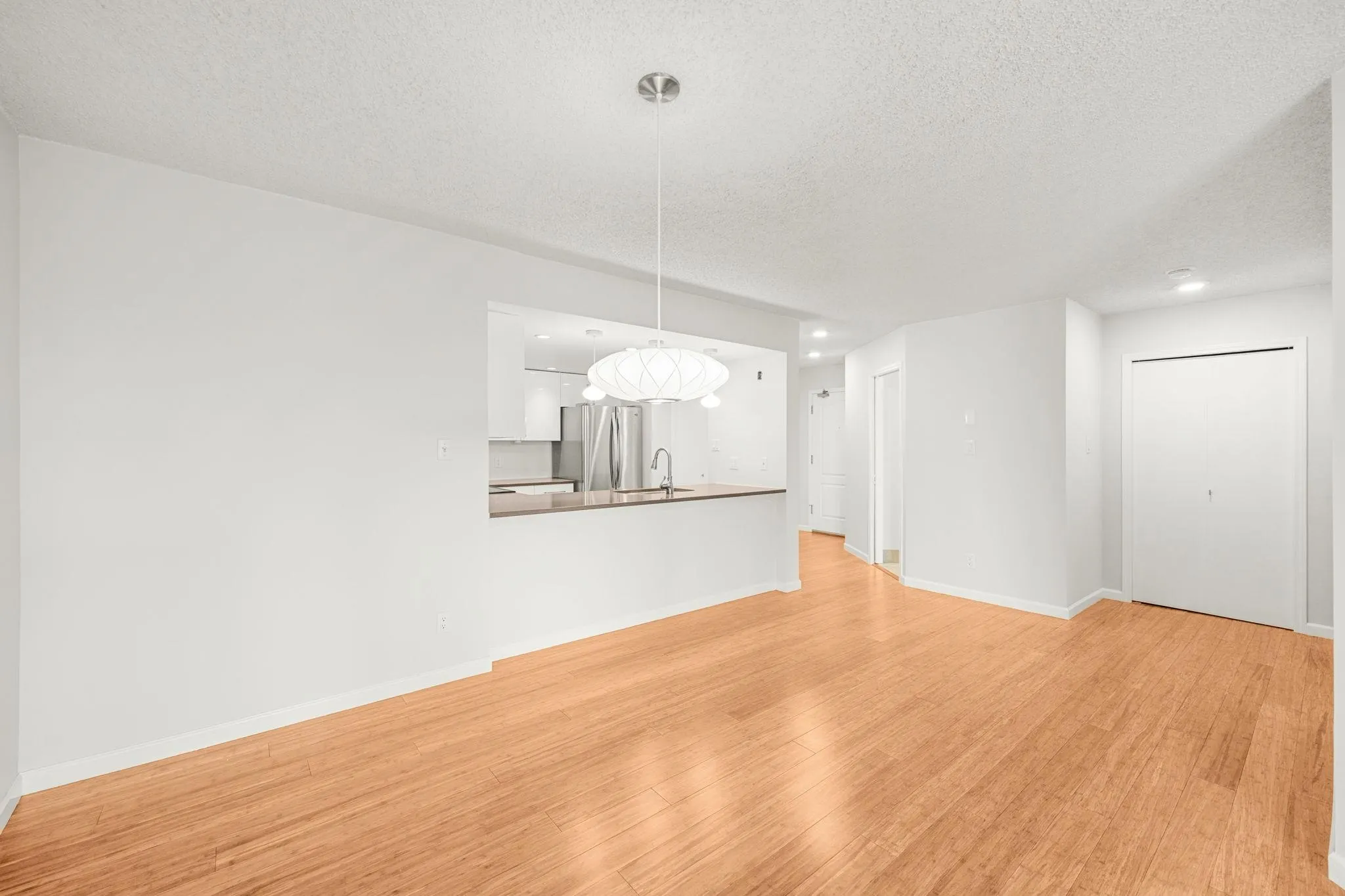 503 69 Jamieson Court