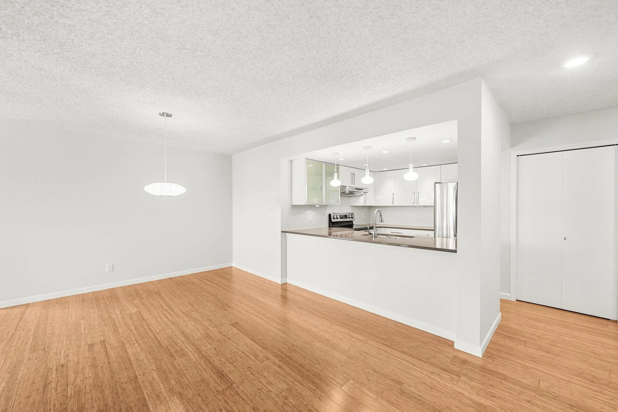 503 69 Jamieson Court