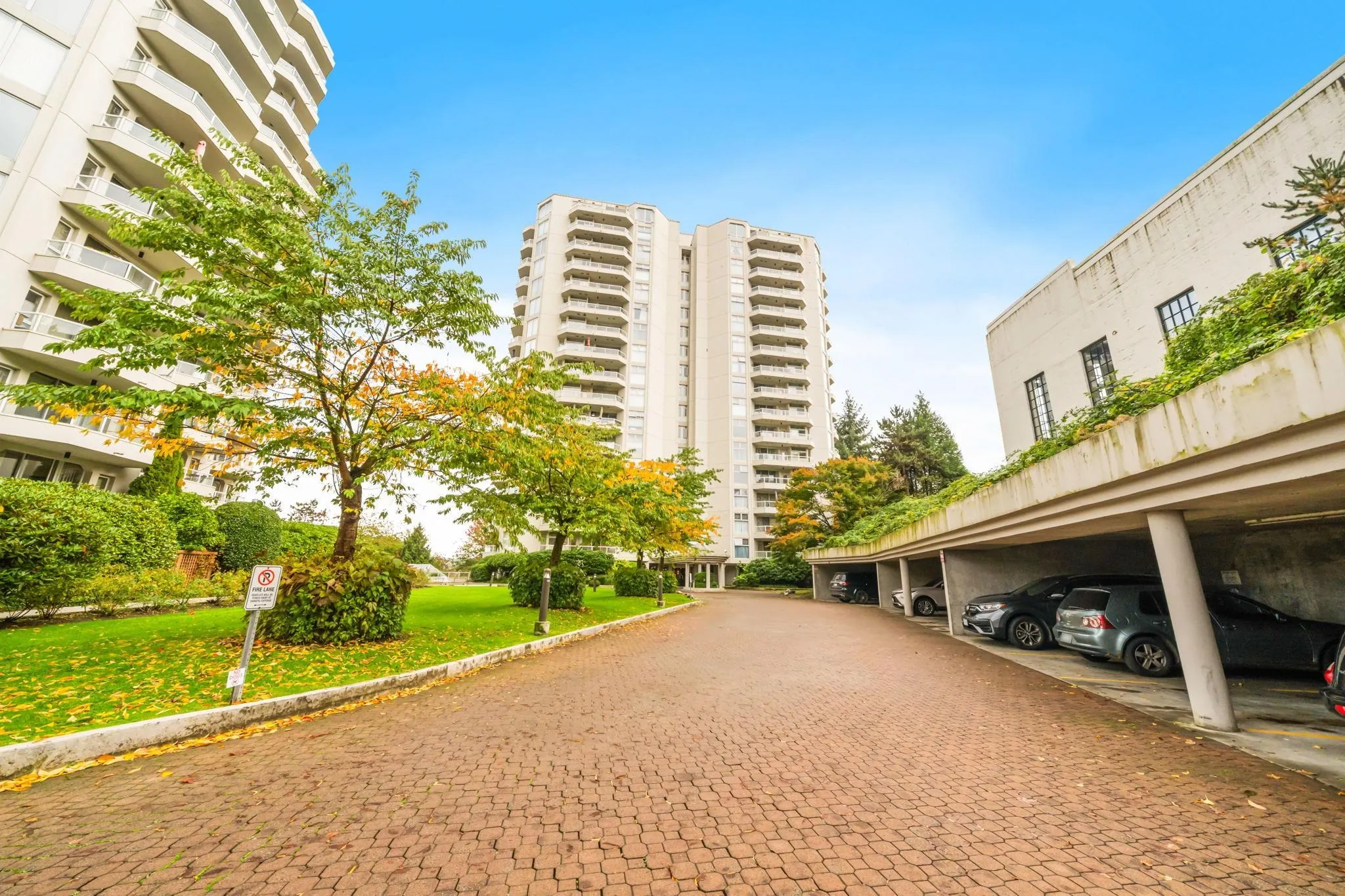 503 69 Jamieson Court