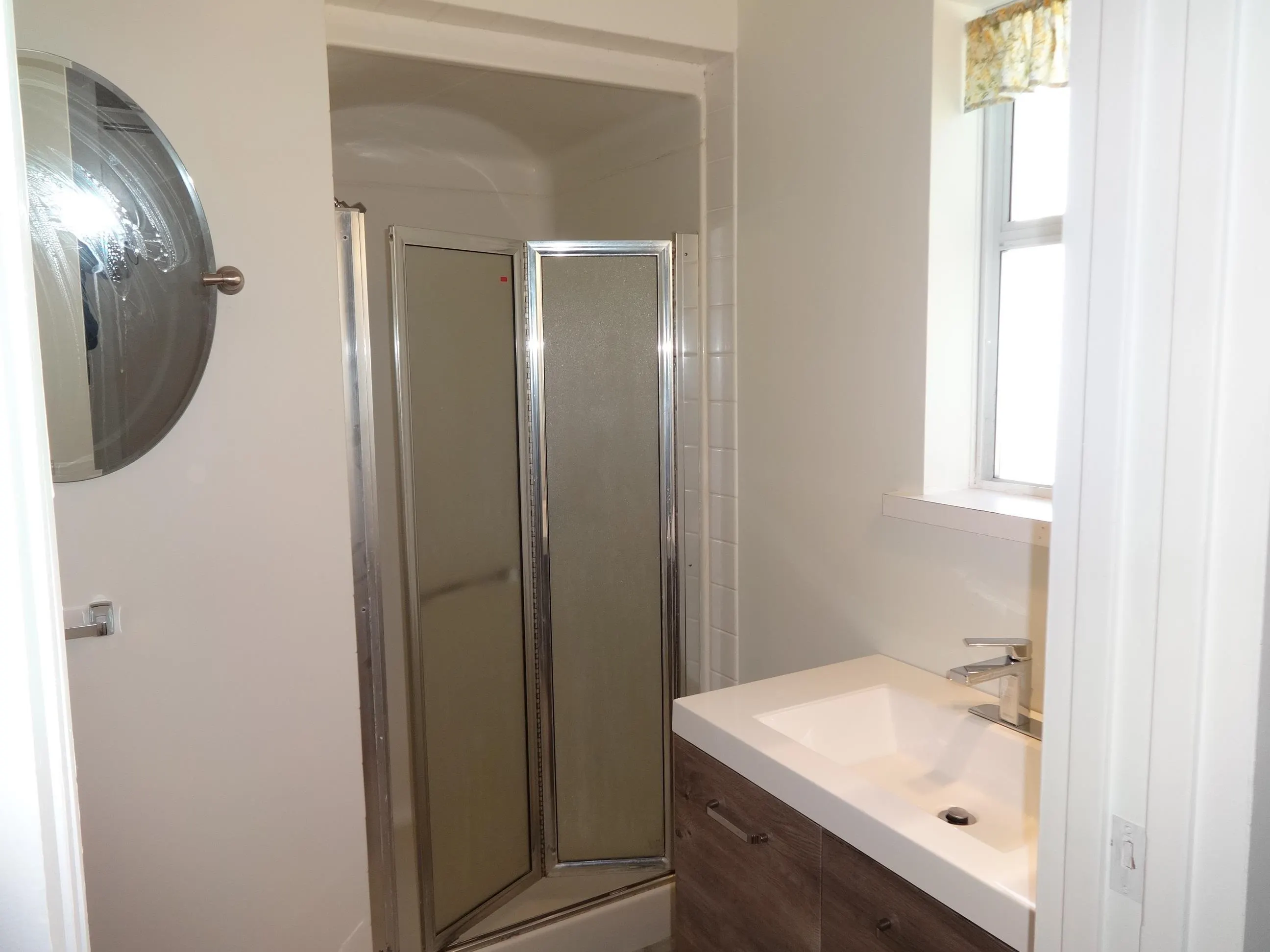 11682 Sunshine Coast Highway