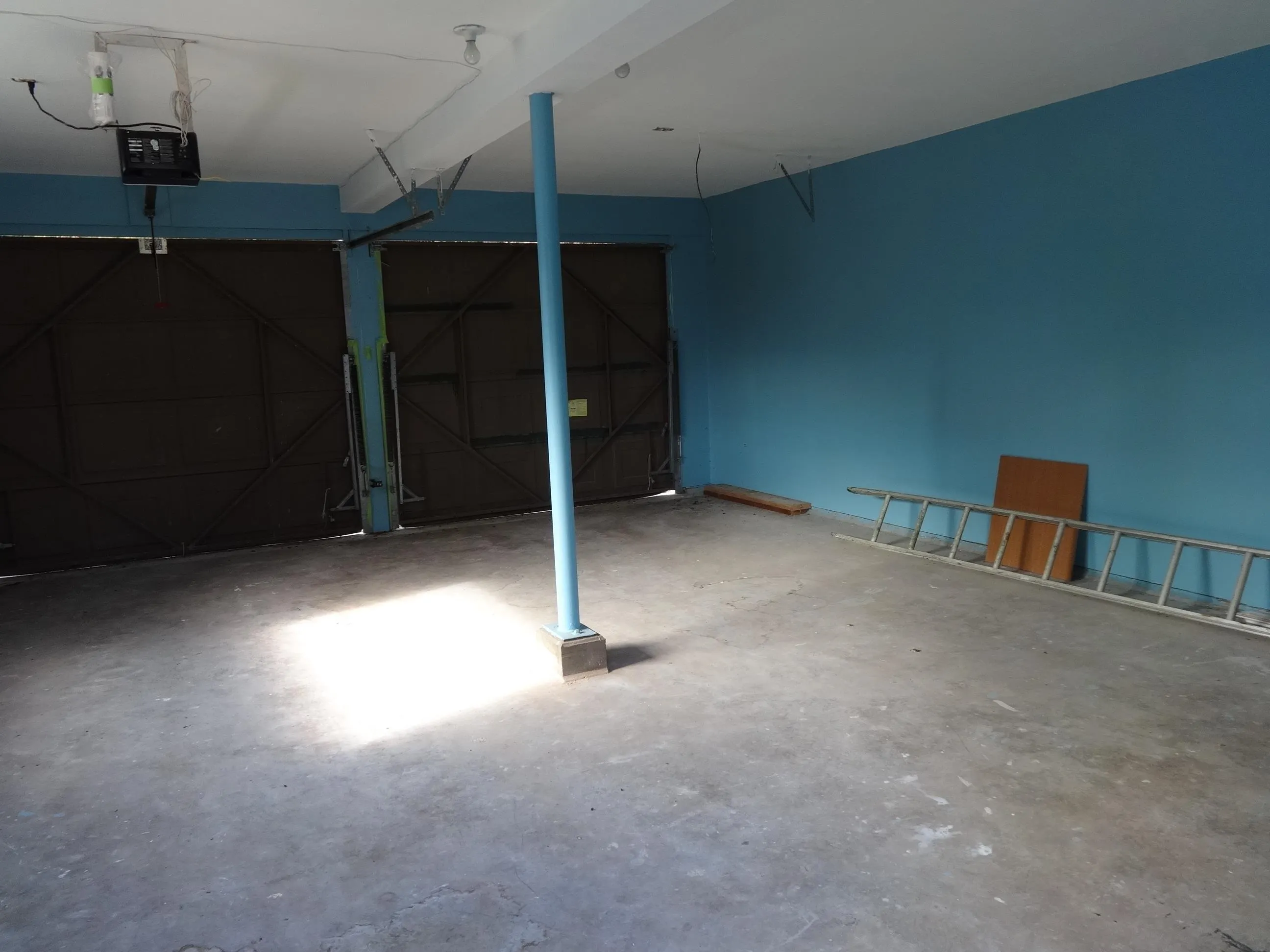 11682 Sunshine Coast Highway