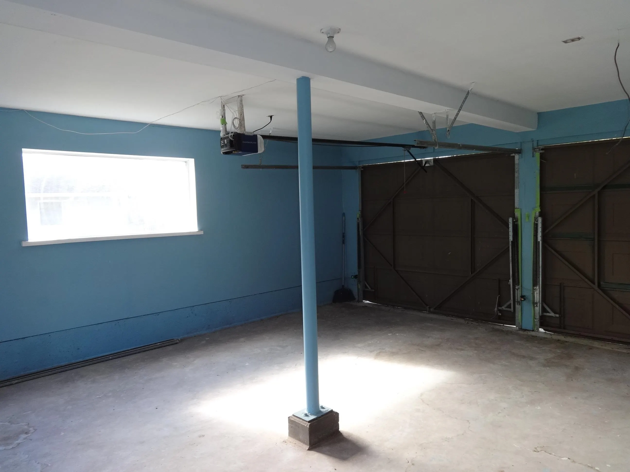 11682 Sunshine Coast Highway