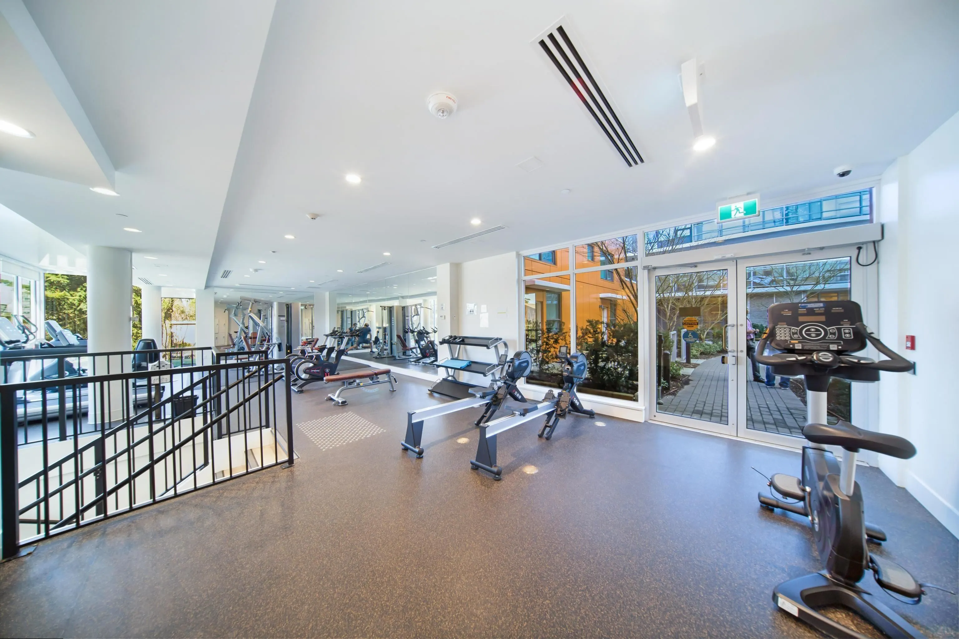 801 13318 104 Avenue