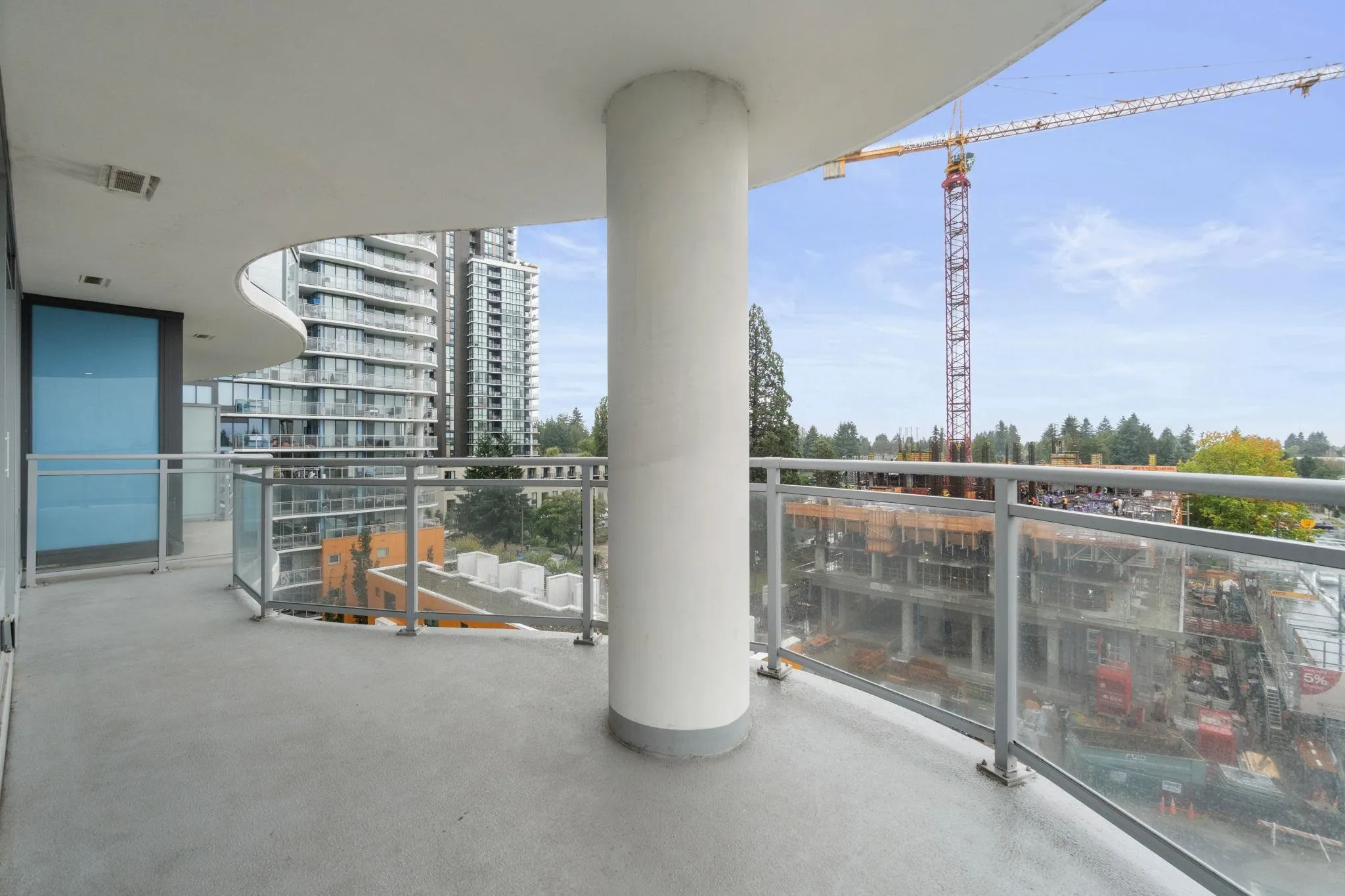 801 13318 104 Avenue