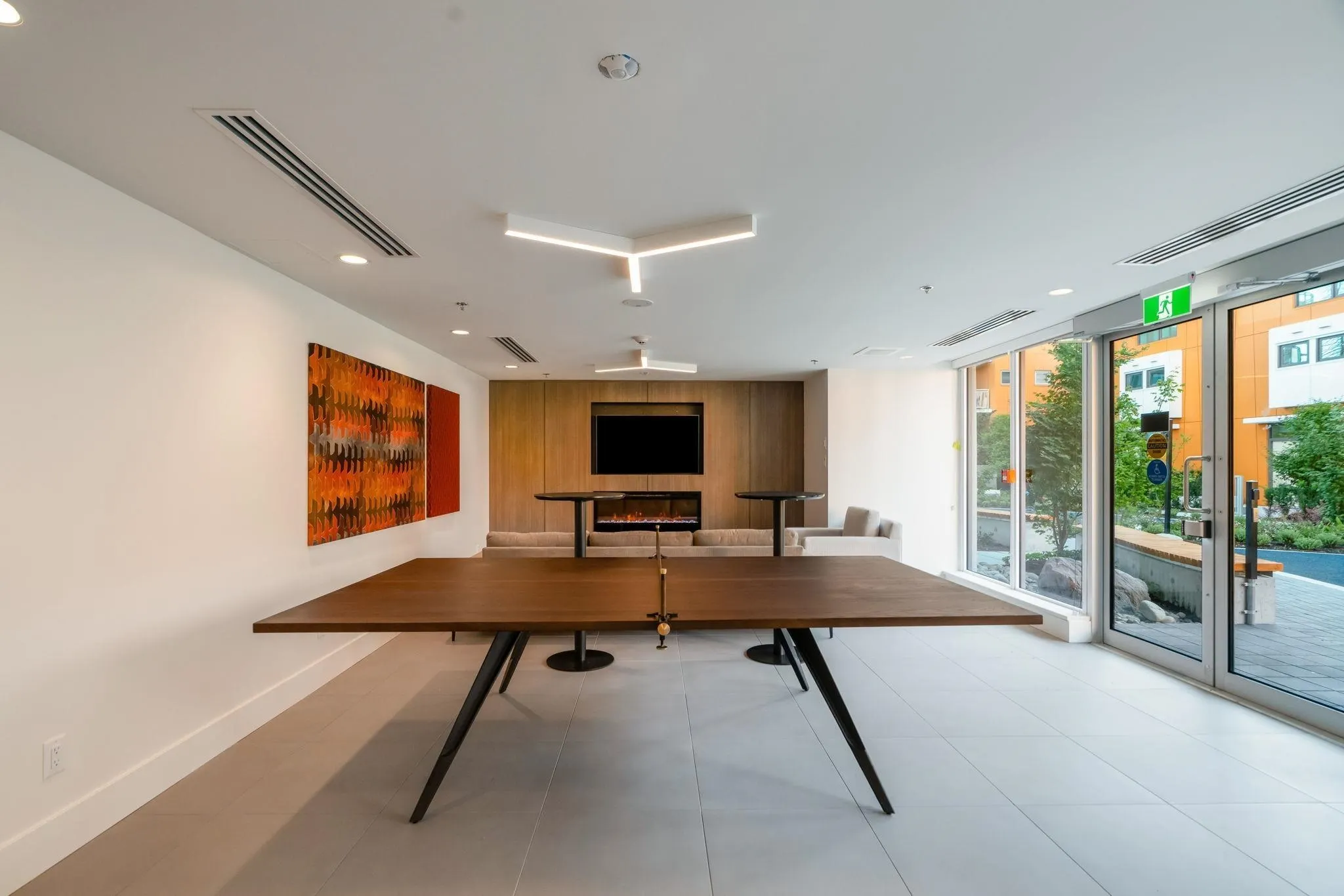 801 13318 104 Avenue