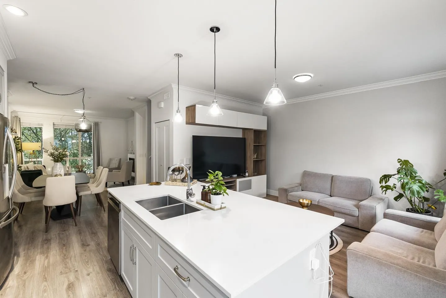 30 15775 Mountain View Drive